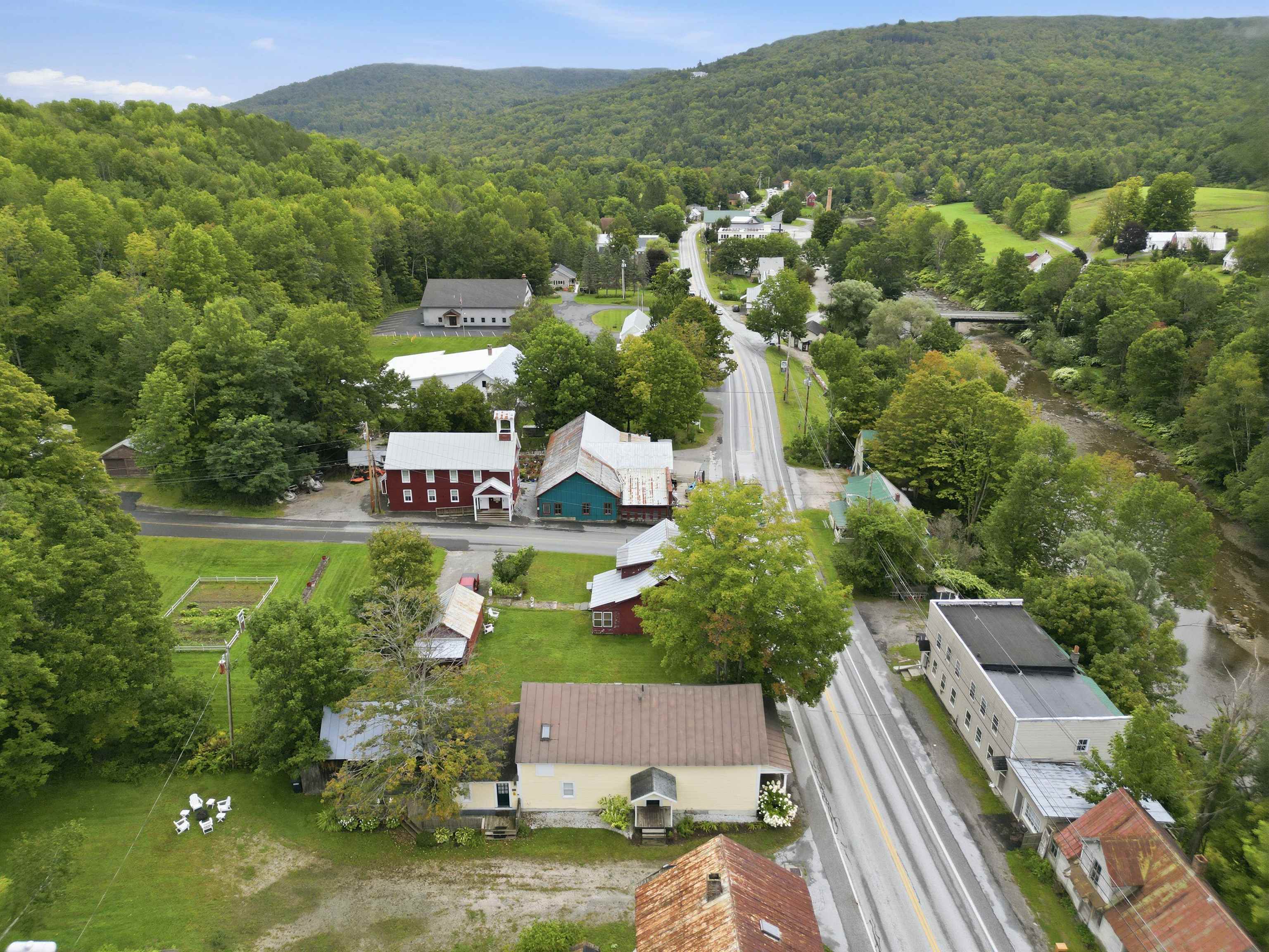 main property photo 59
