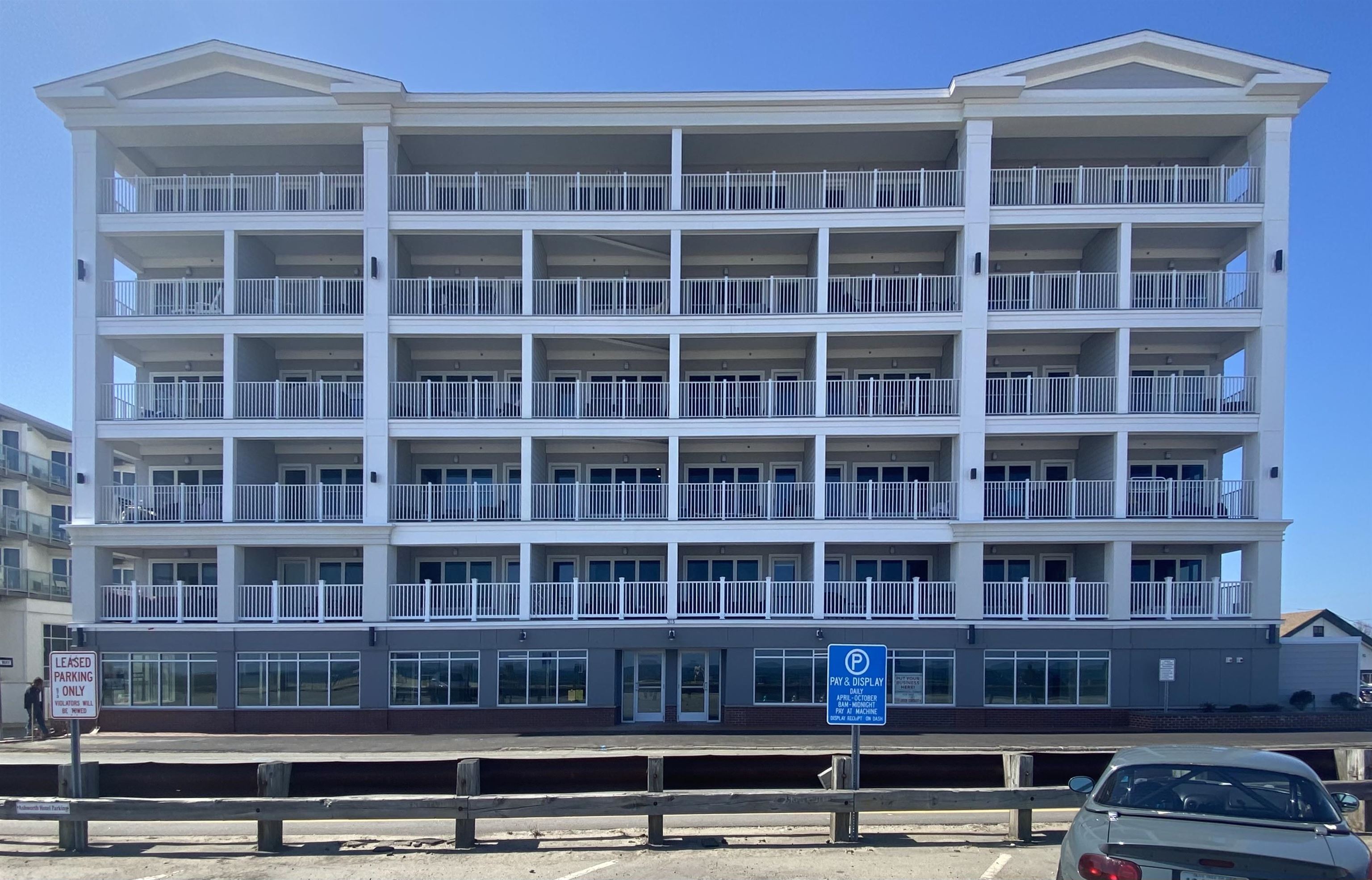 main property photo 17