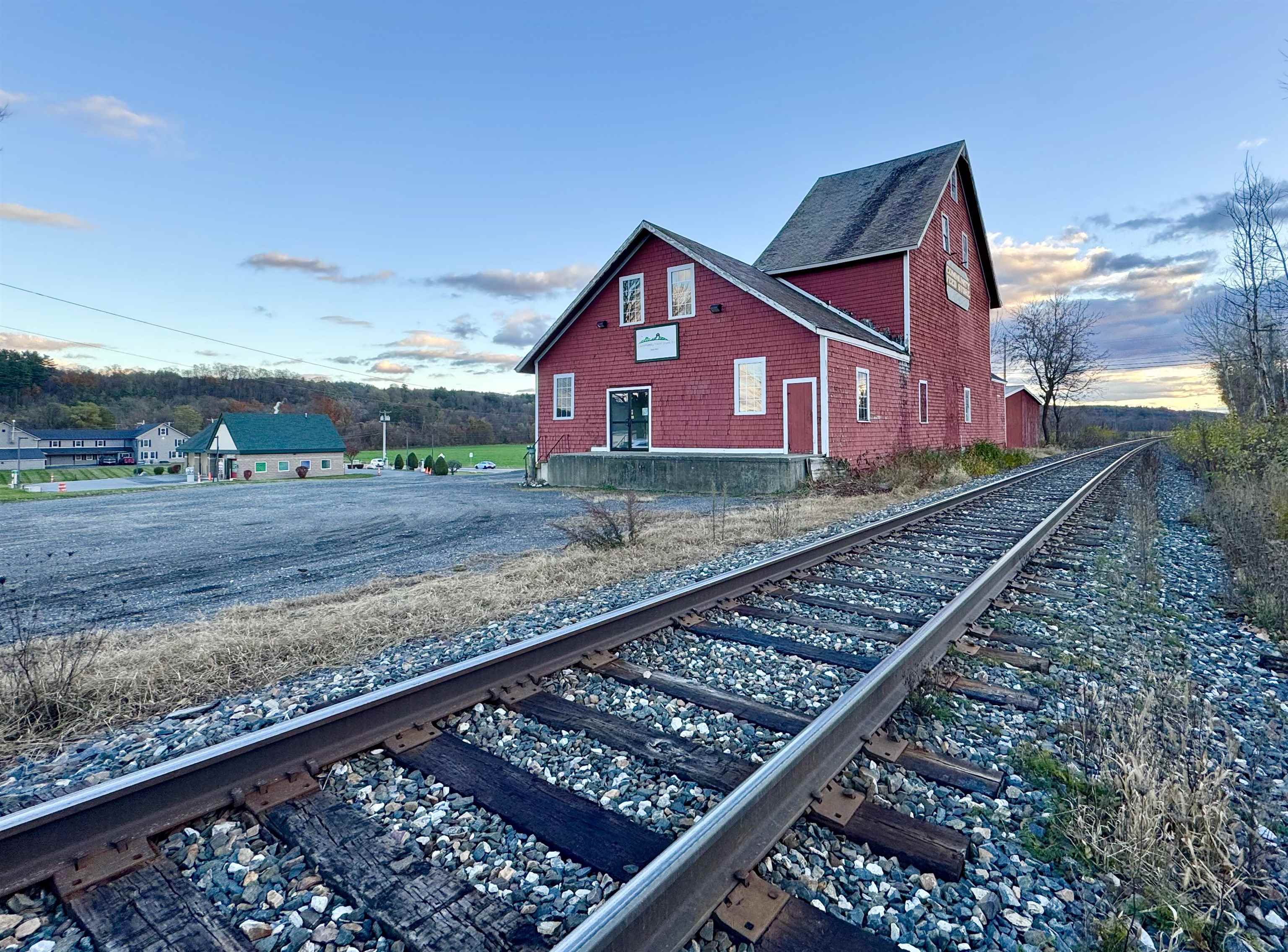 main property photo 2