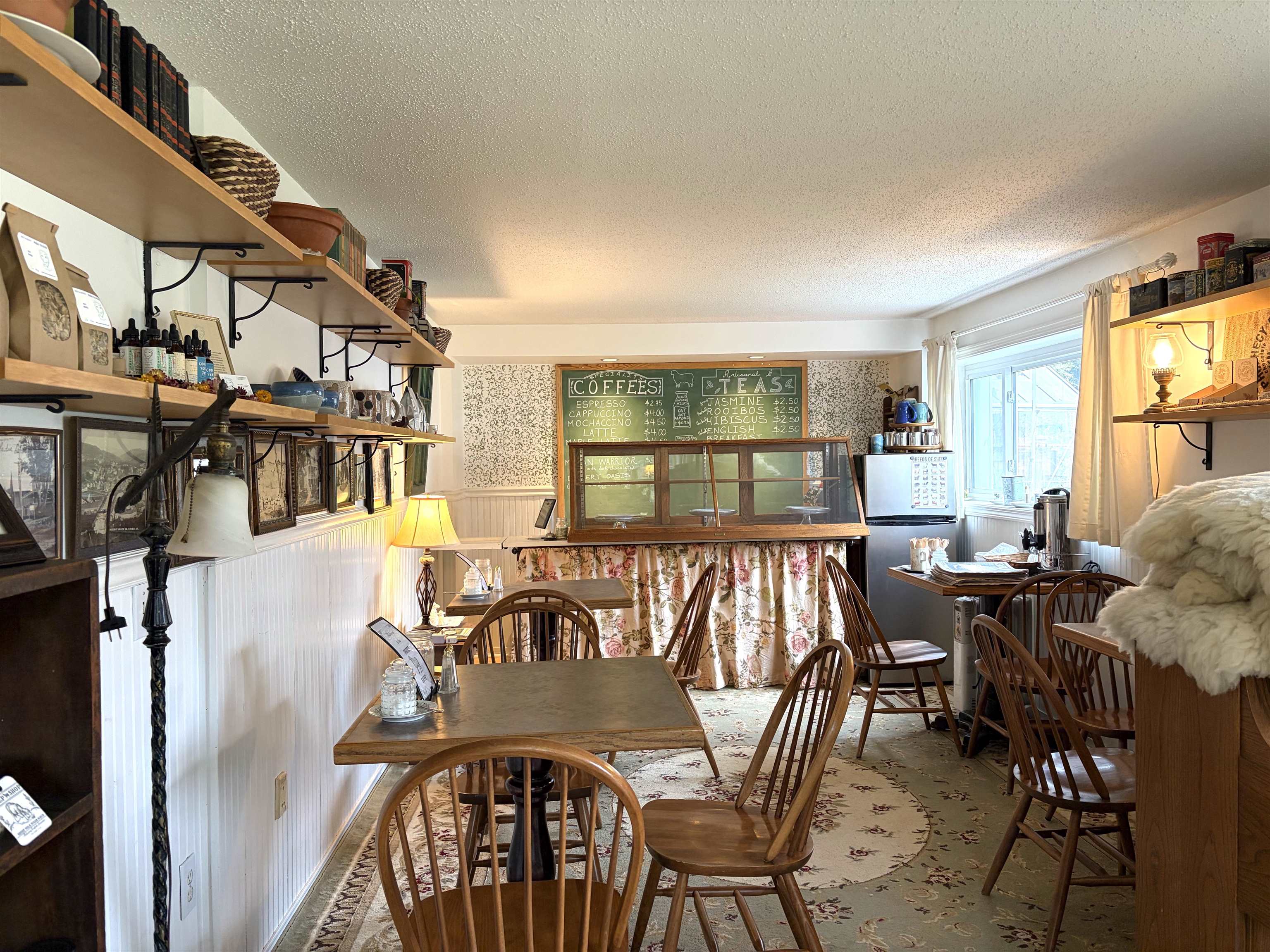 main property photo 11