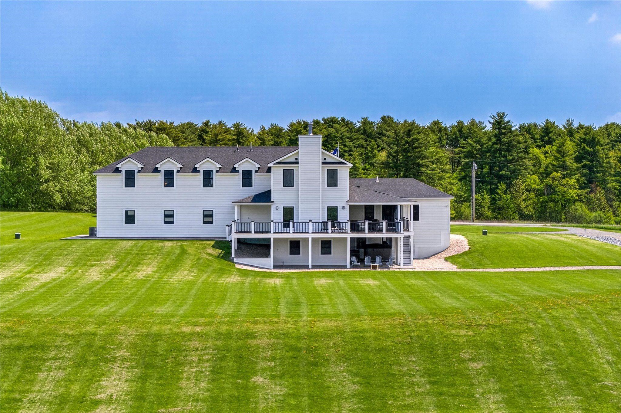 main property photo 14