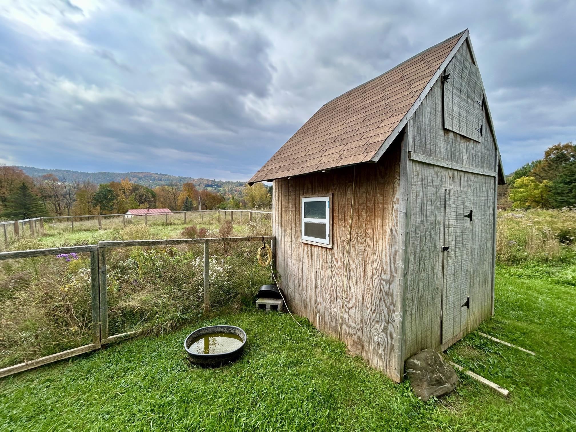 main property photo 38