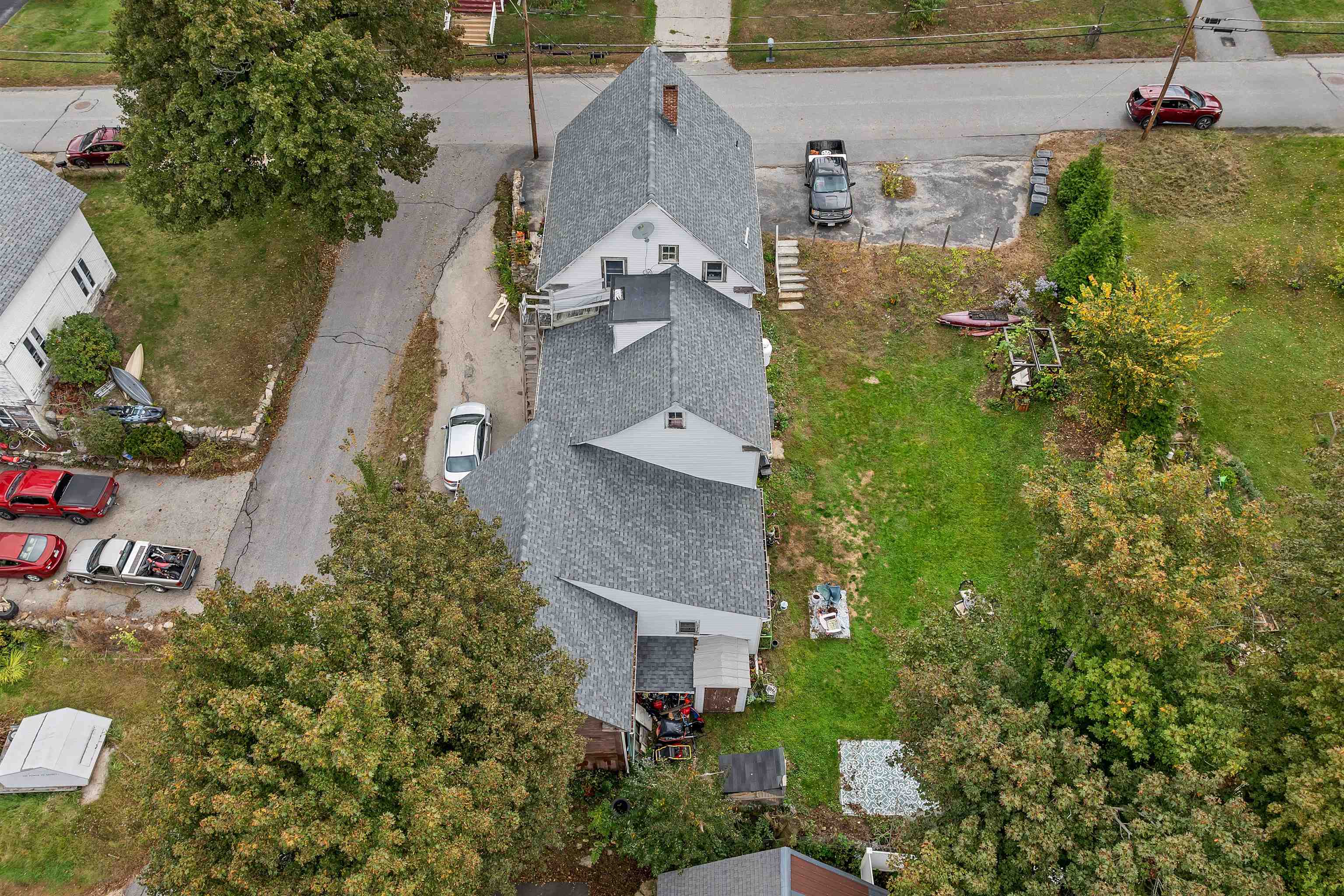 main property photo 18