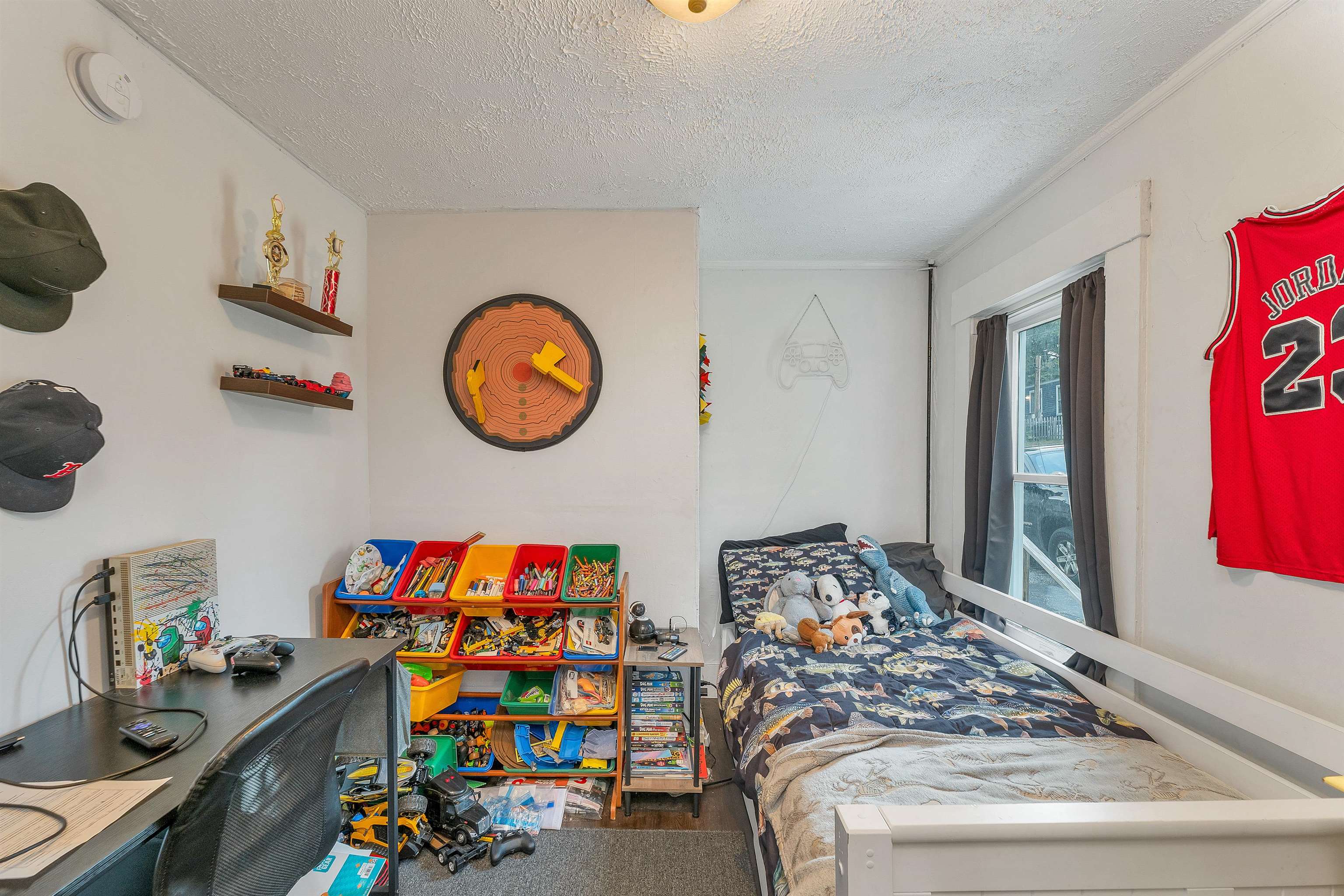 main property photo 45