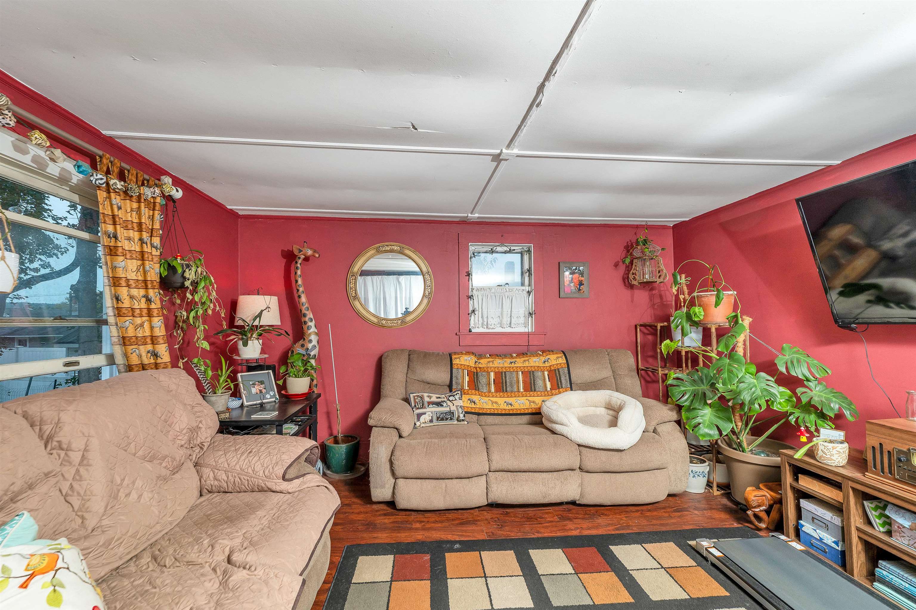 main property photo 50