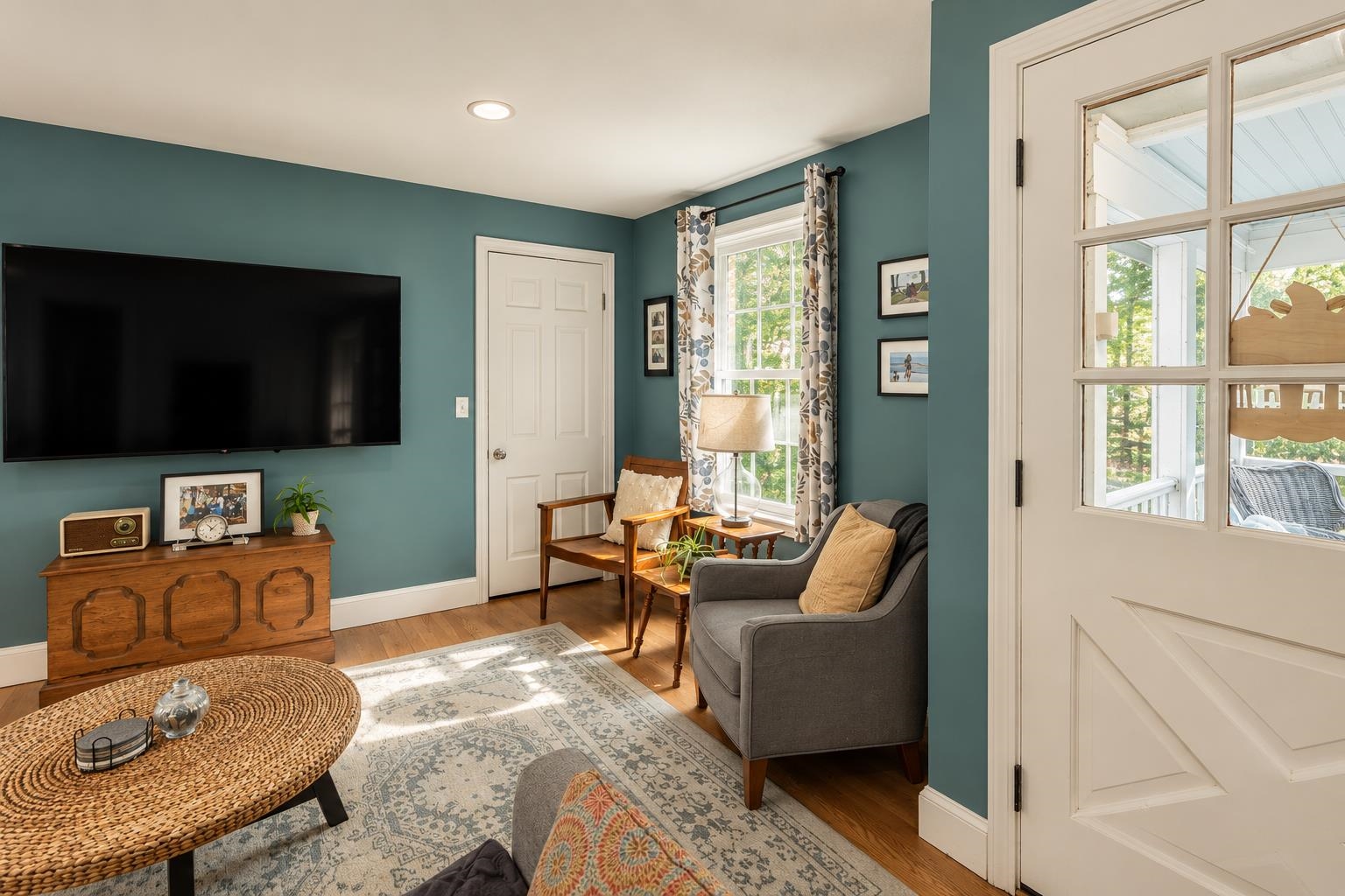main property photo 16
