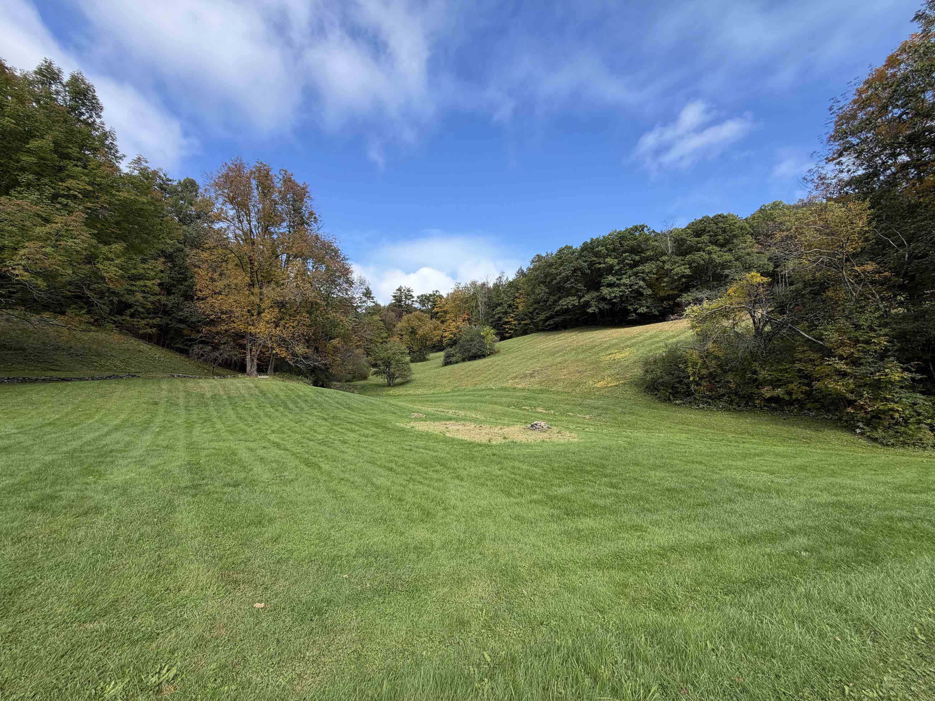 main property photo 6