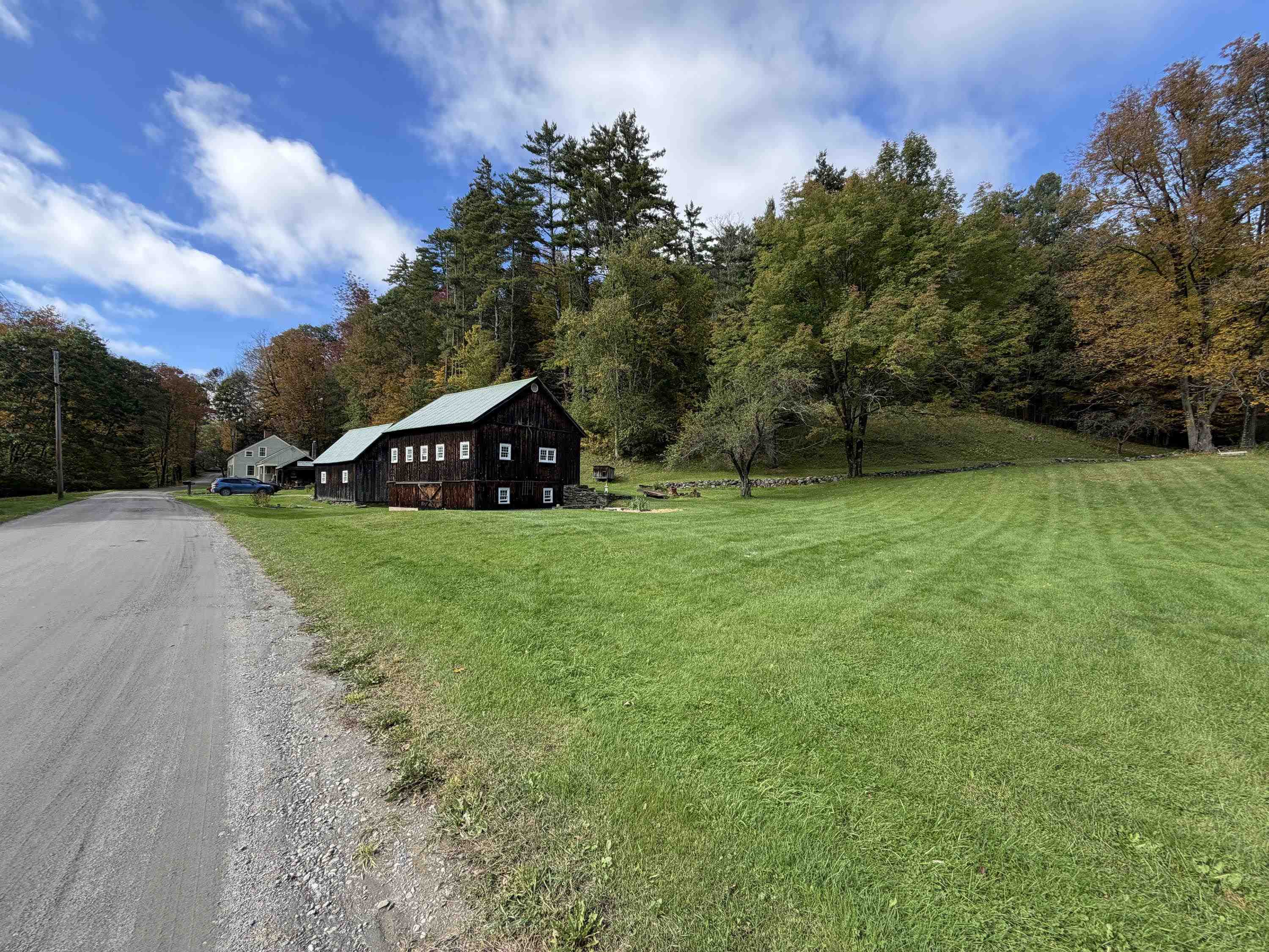 main property photo 7