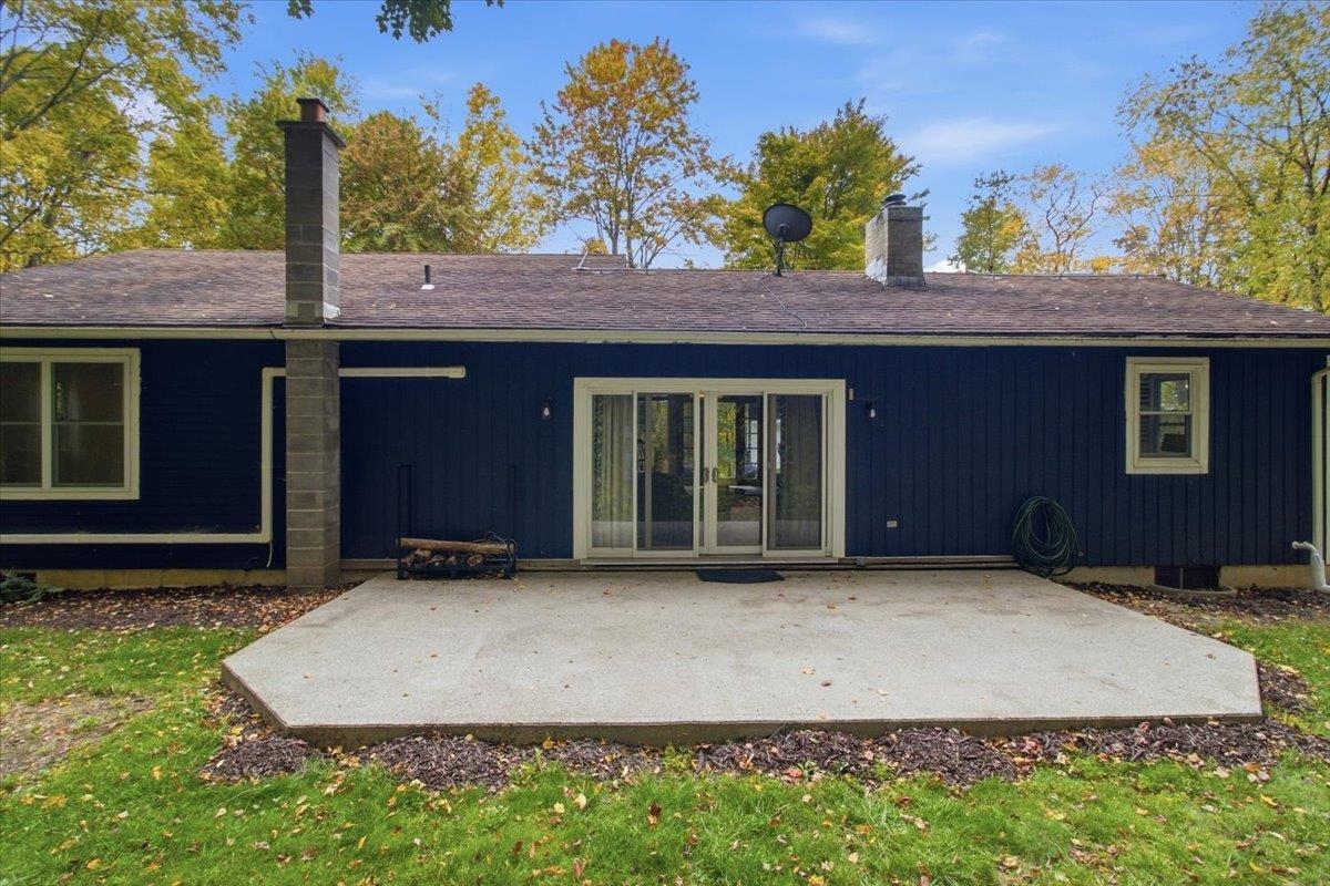 main property photo 25