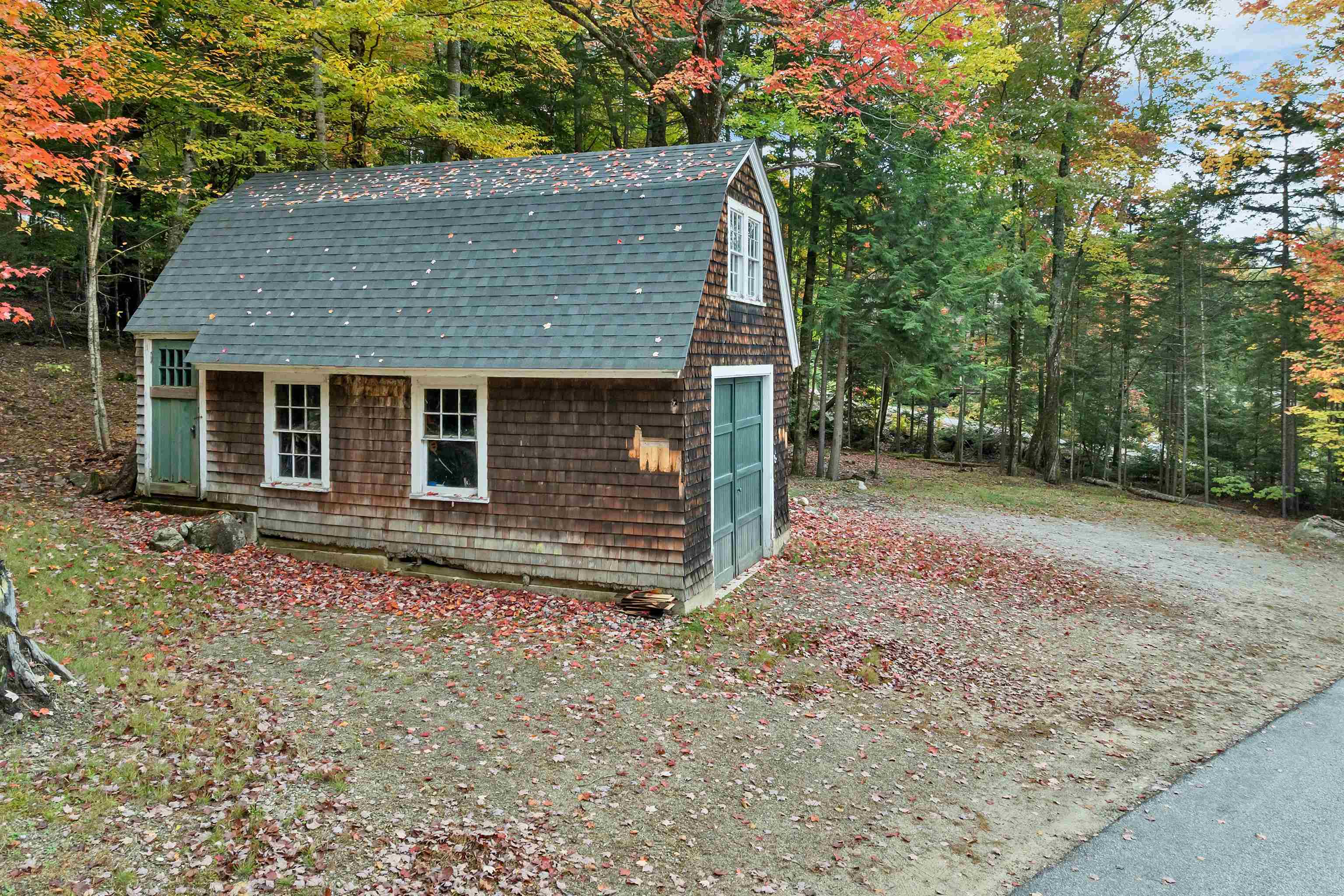 main property photo 5