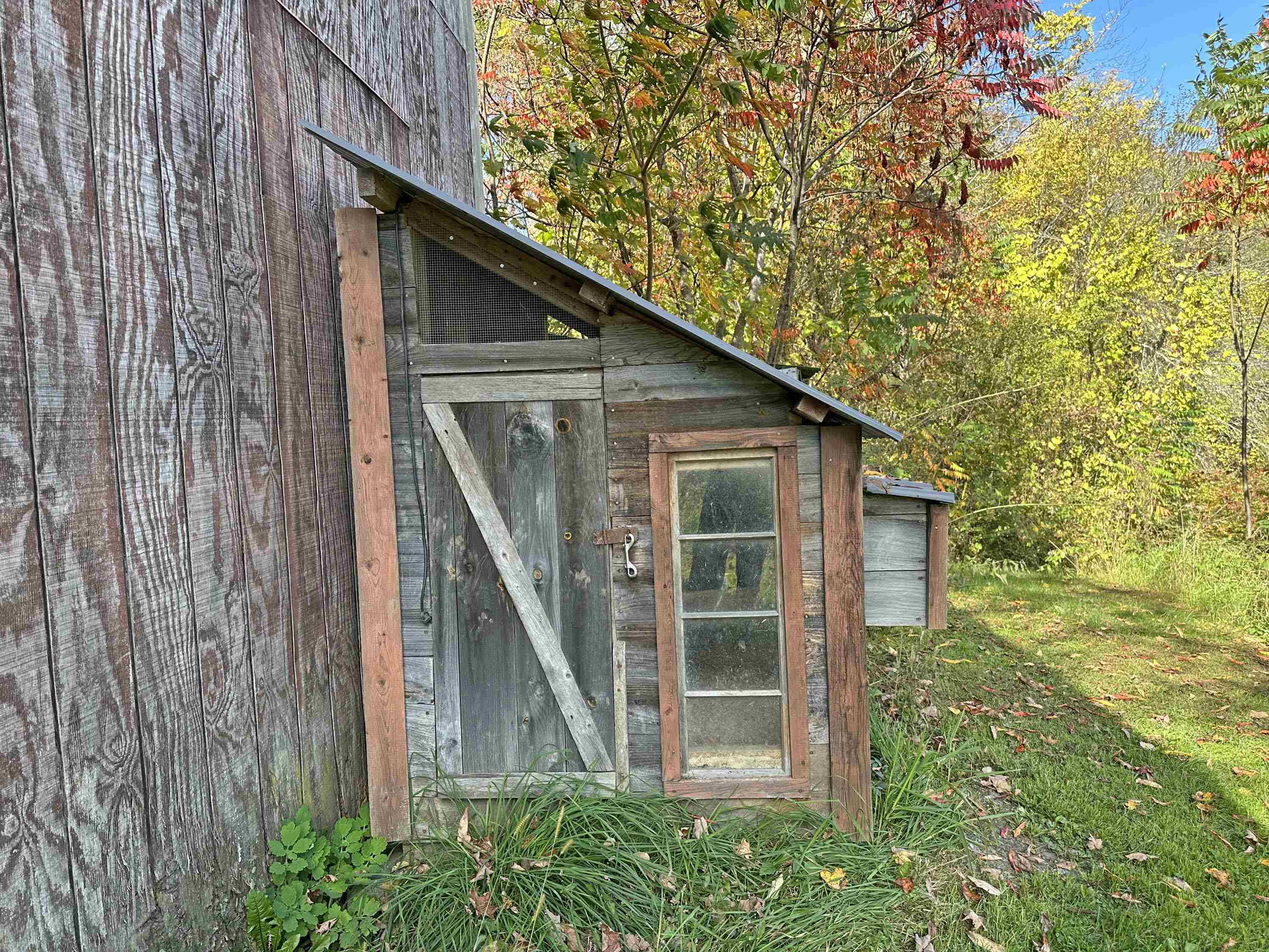 main property photo 26