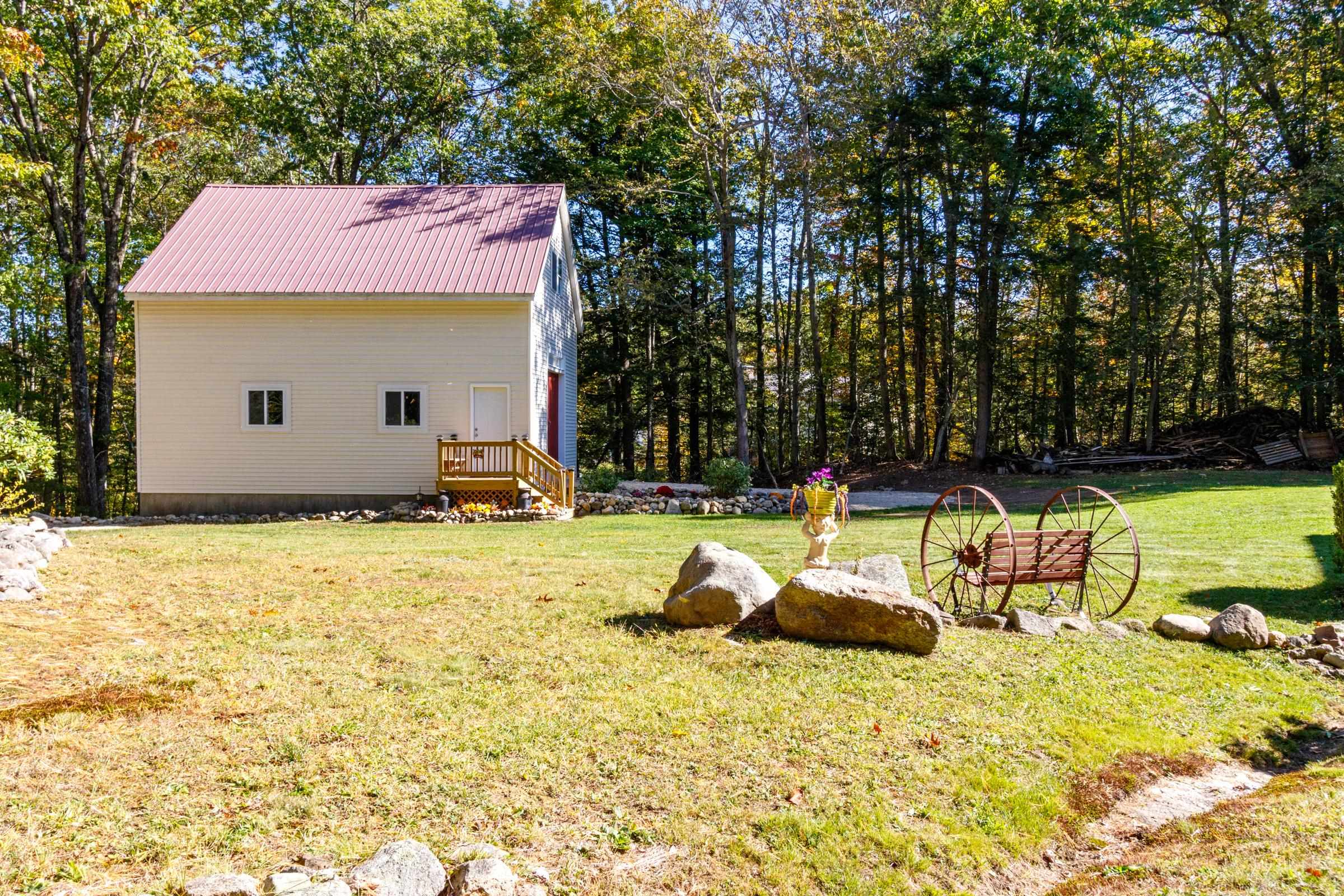 main property photo 37