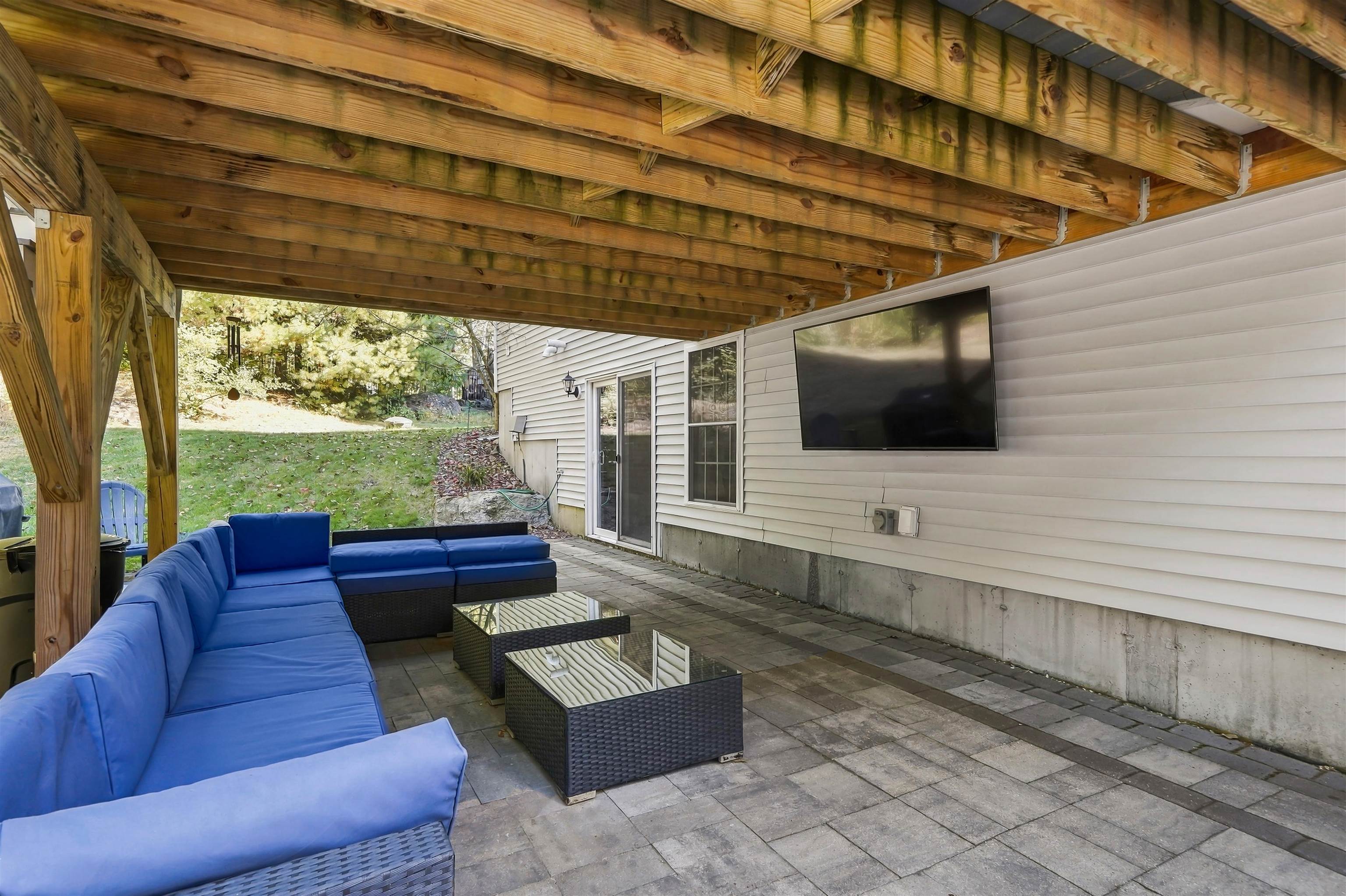 main property photo 45