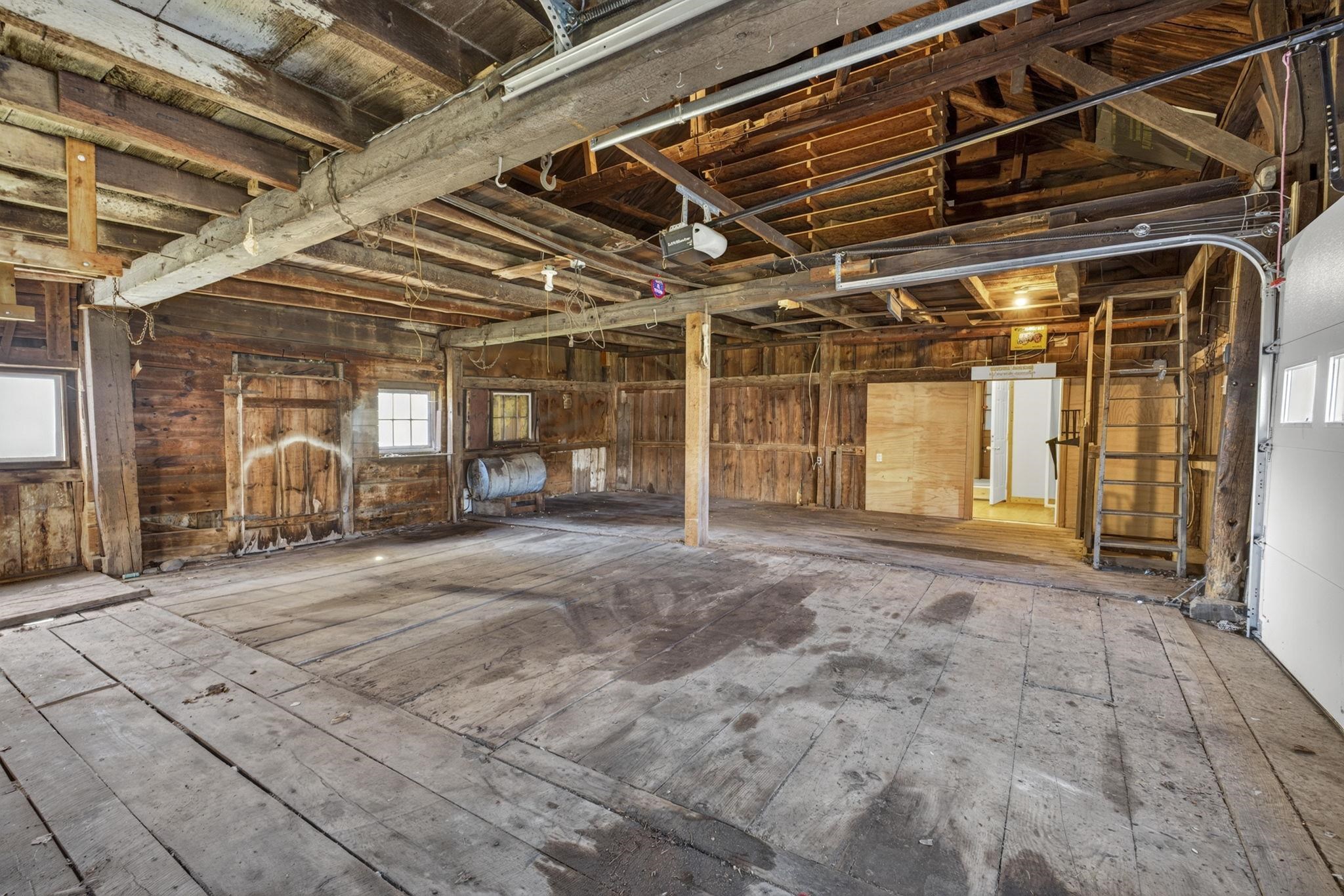 main property photo 53