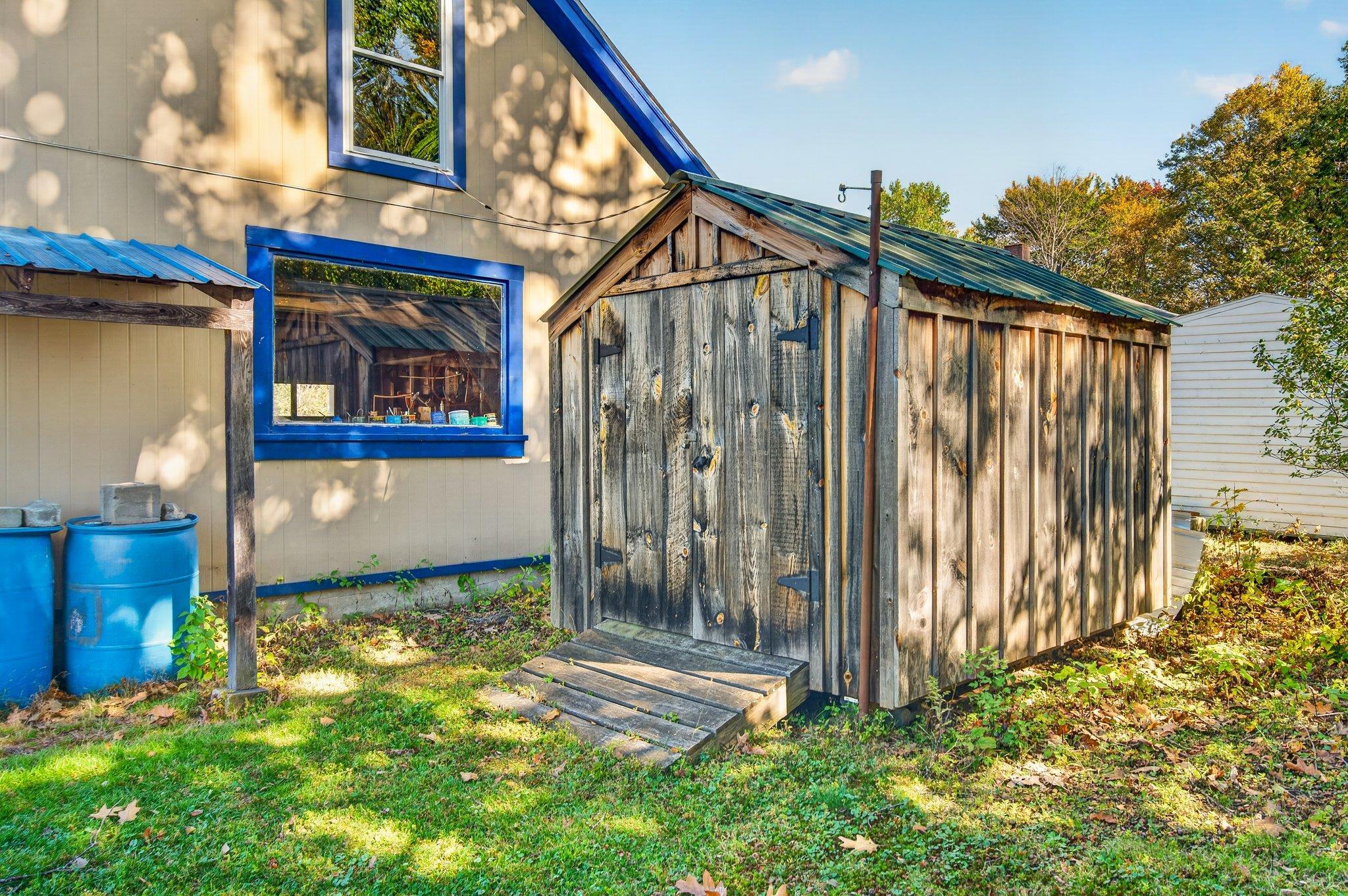 main property photo 22