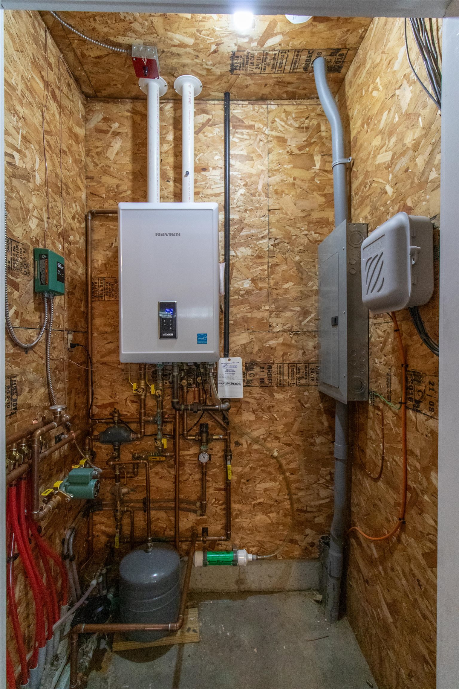 main property photo 22
