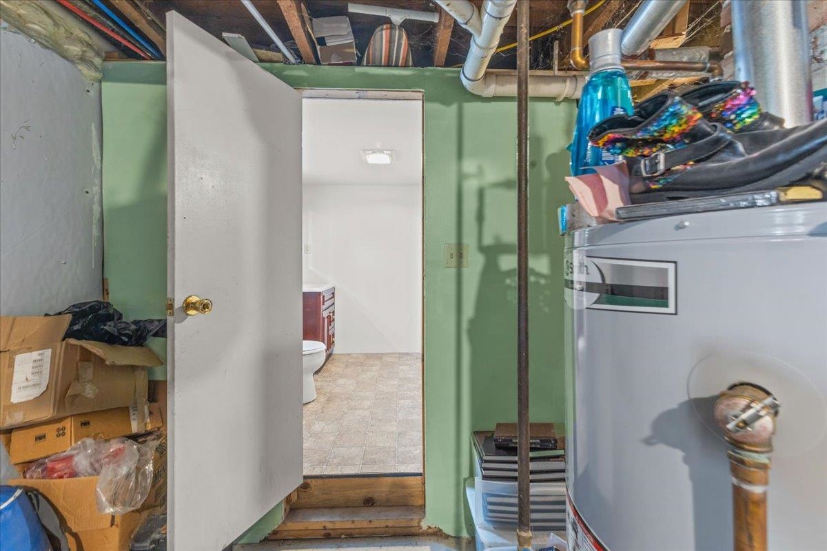 main property photo 37