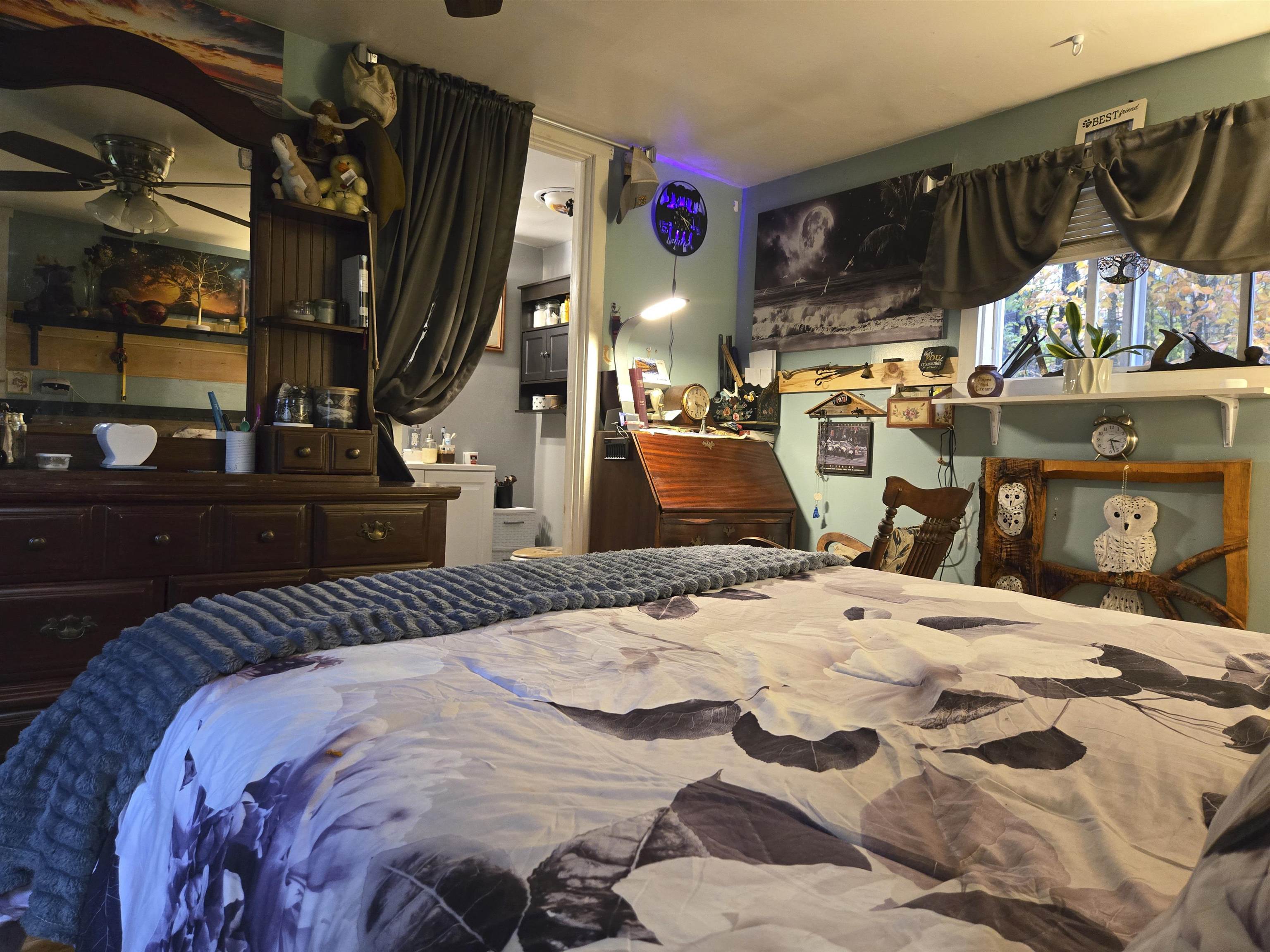 main property photo 25