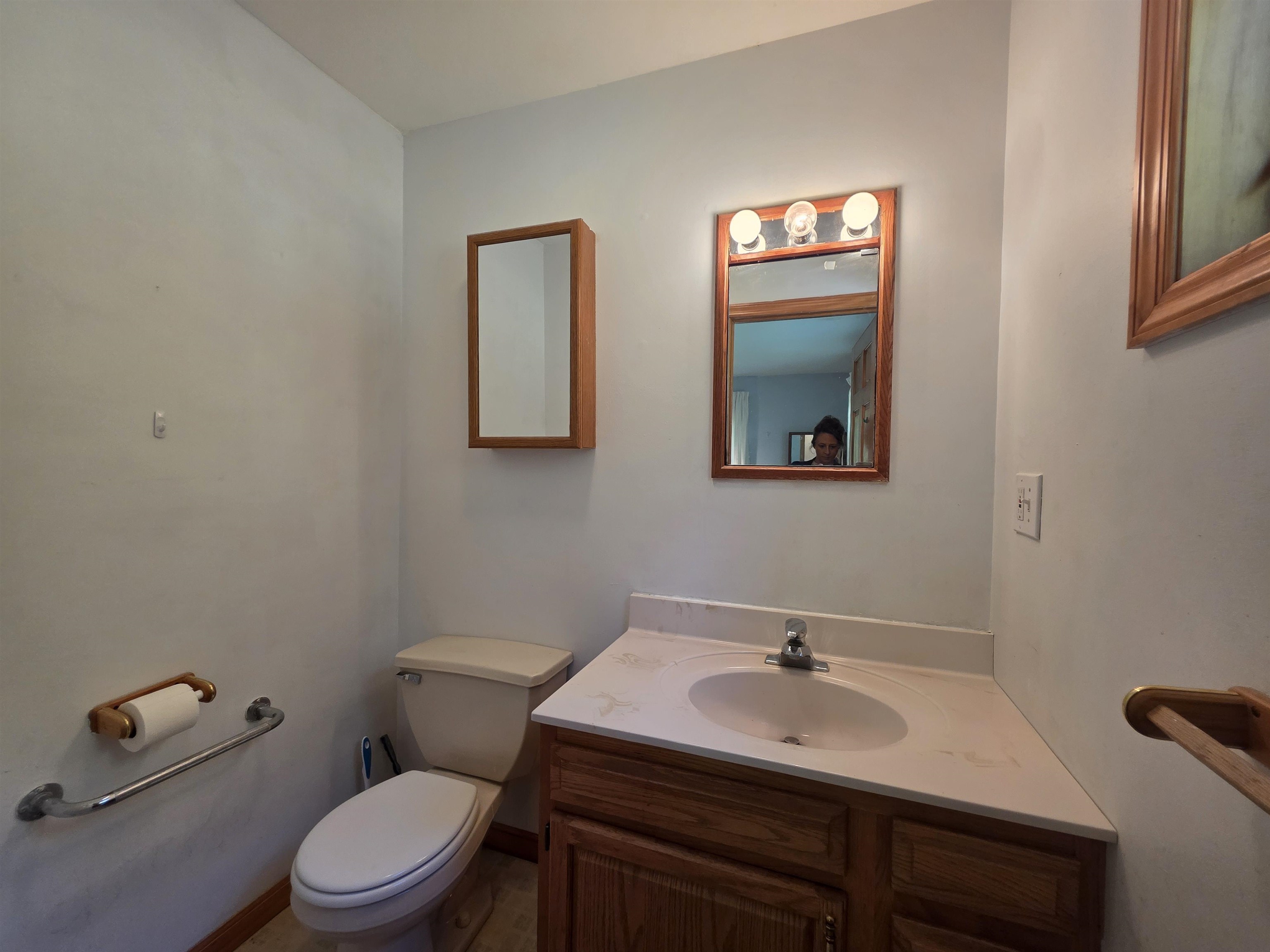main property photo 22