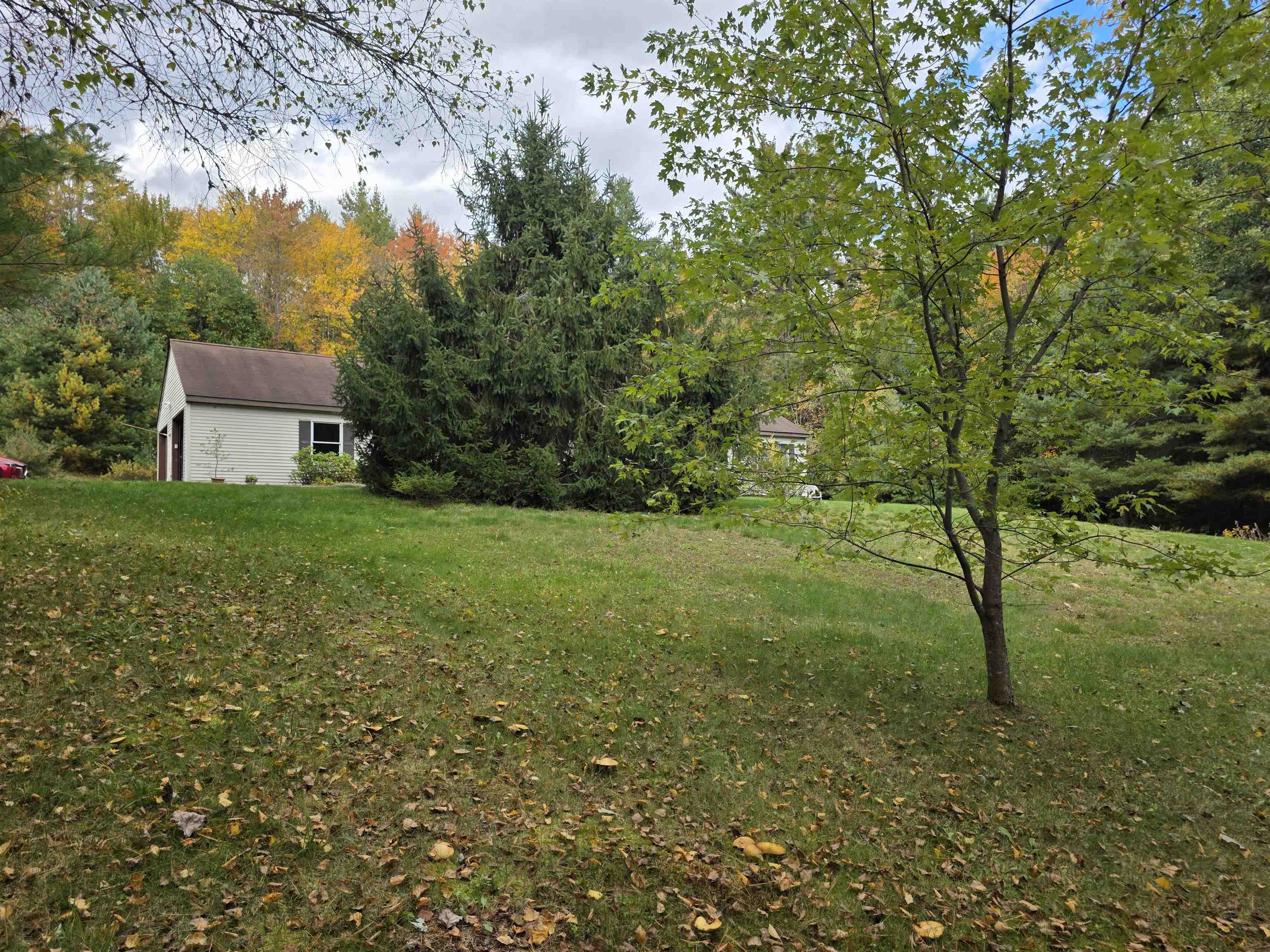main property photo 33