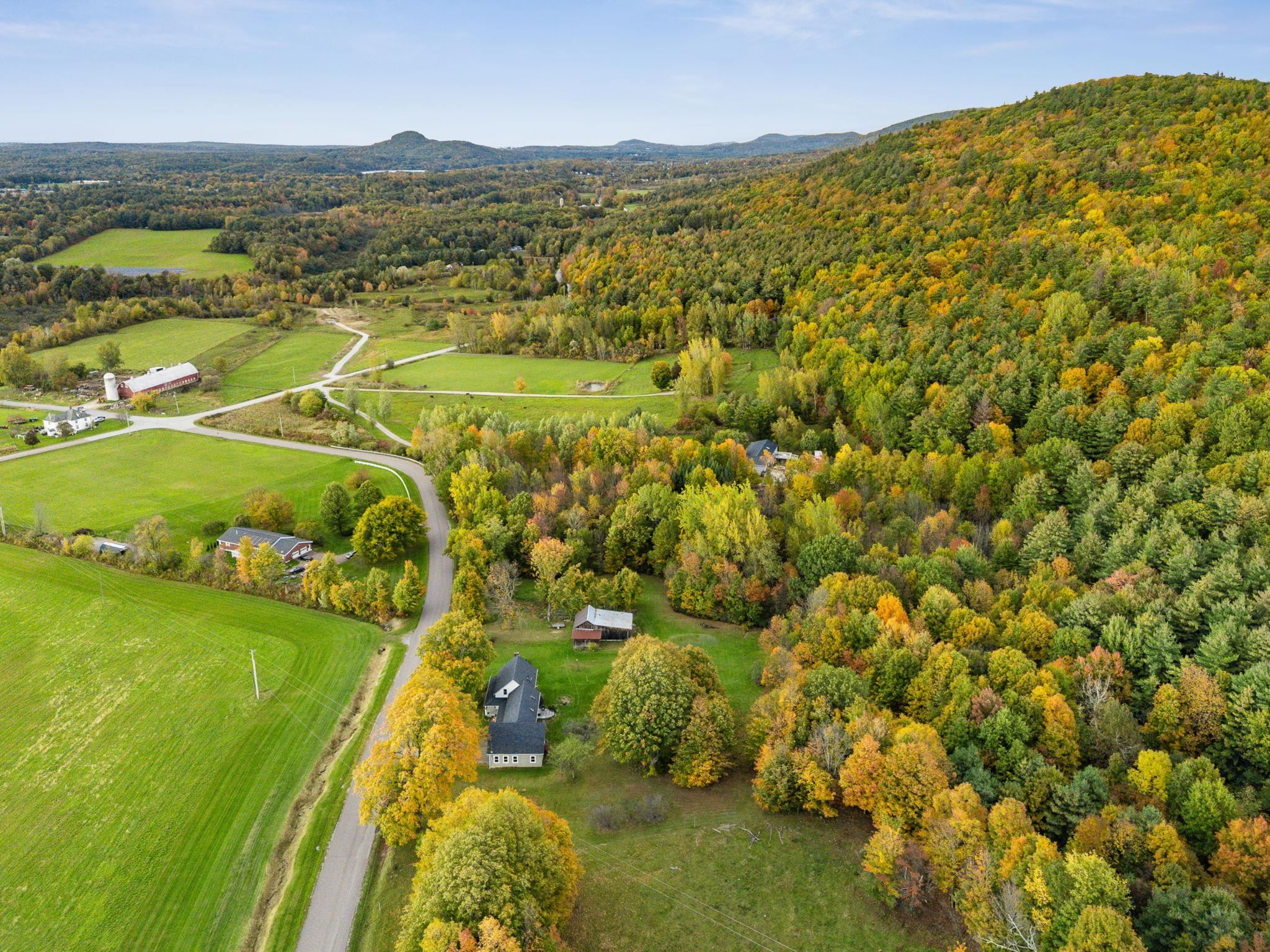 main property photo 36