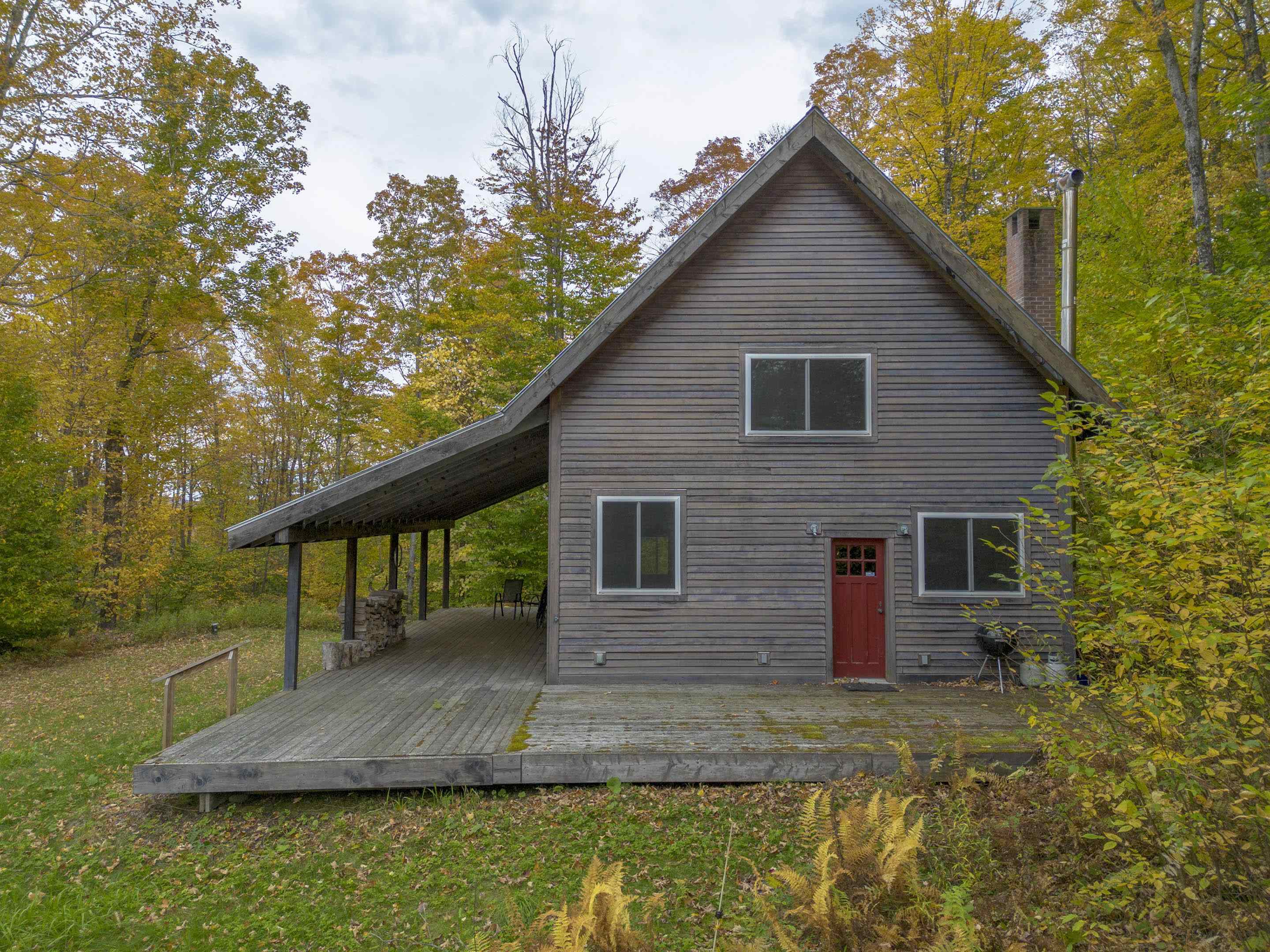 main property photo 45