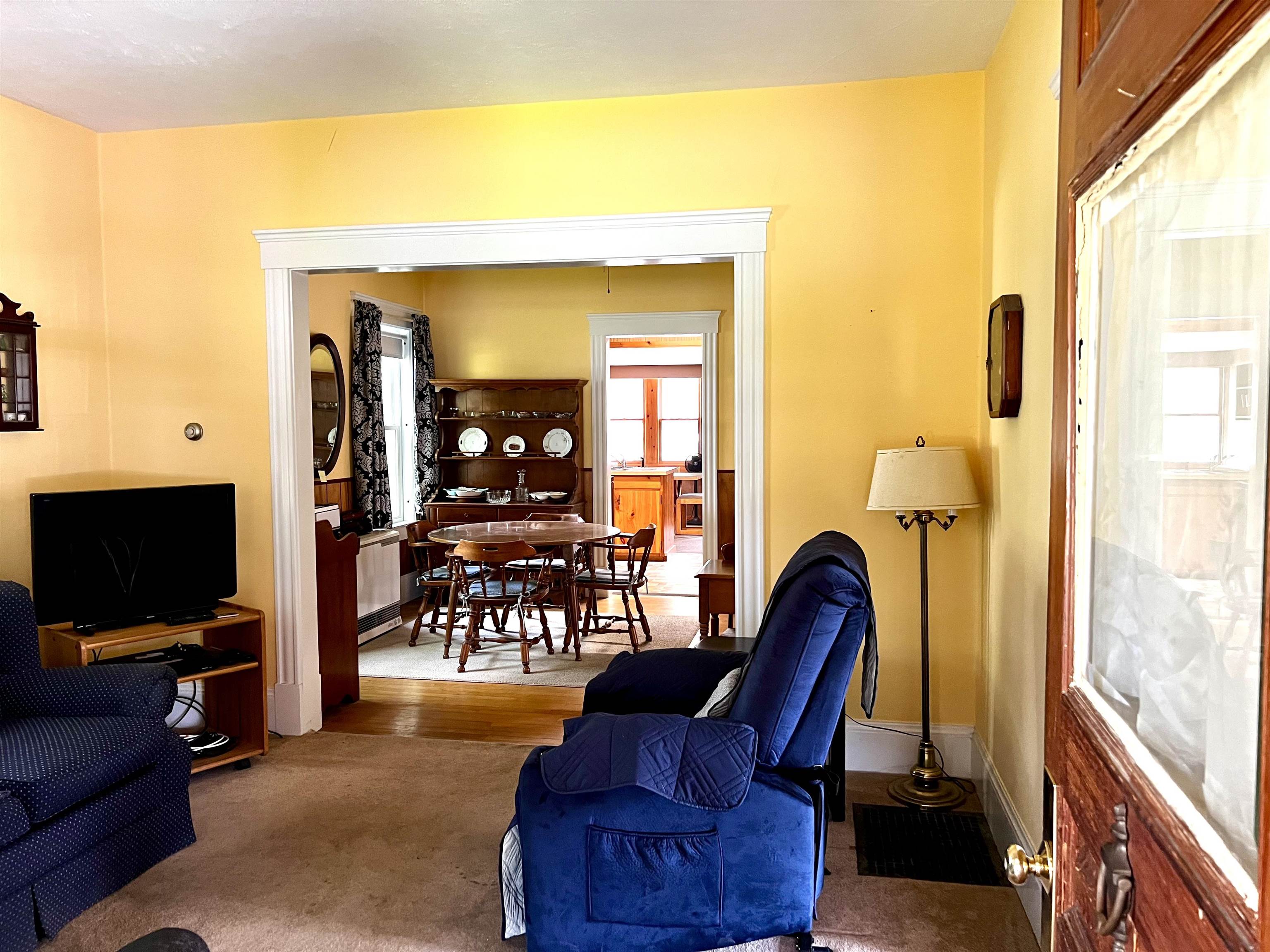main property photo 5