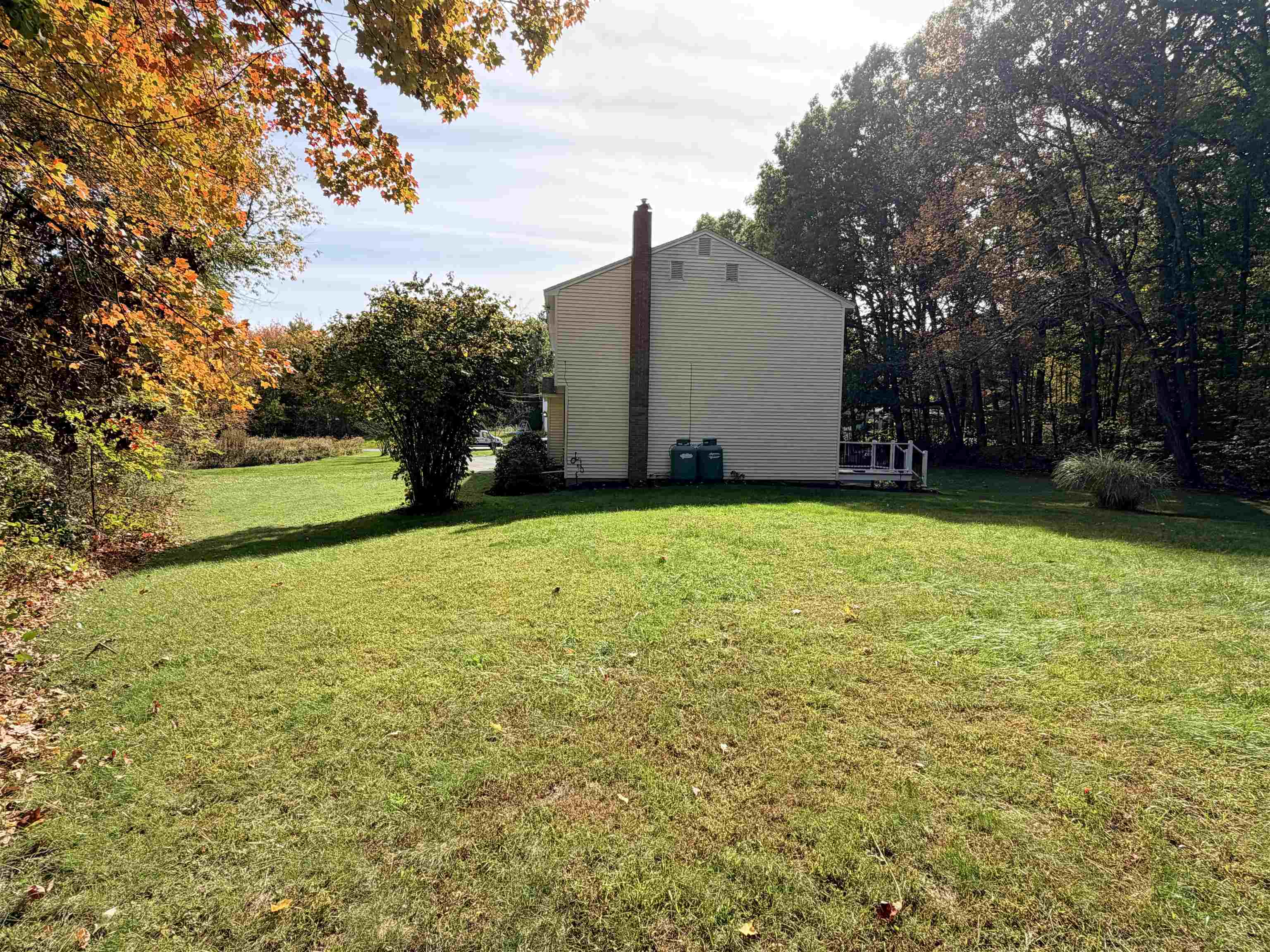 main property photo 45