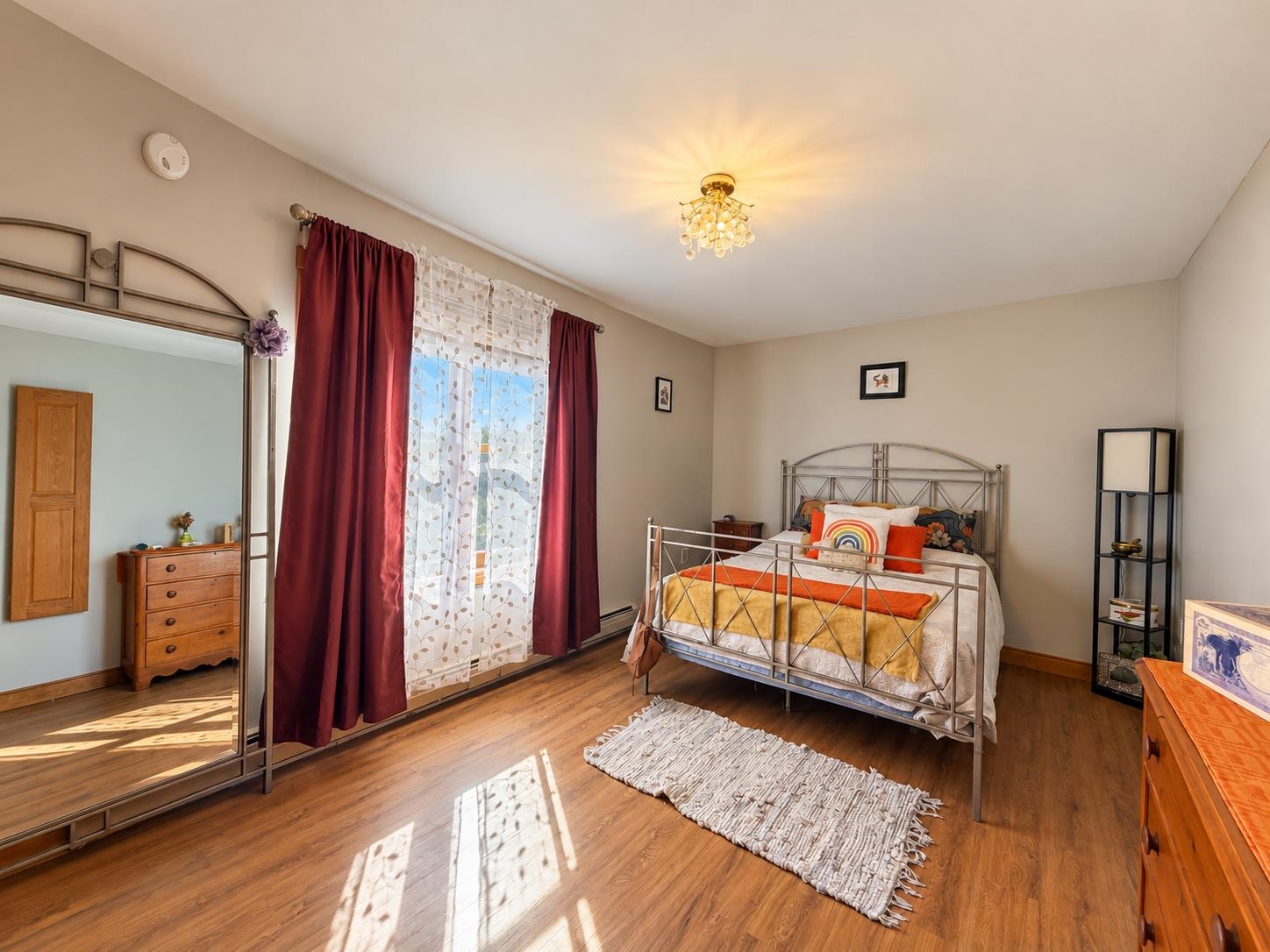 main property photo 28