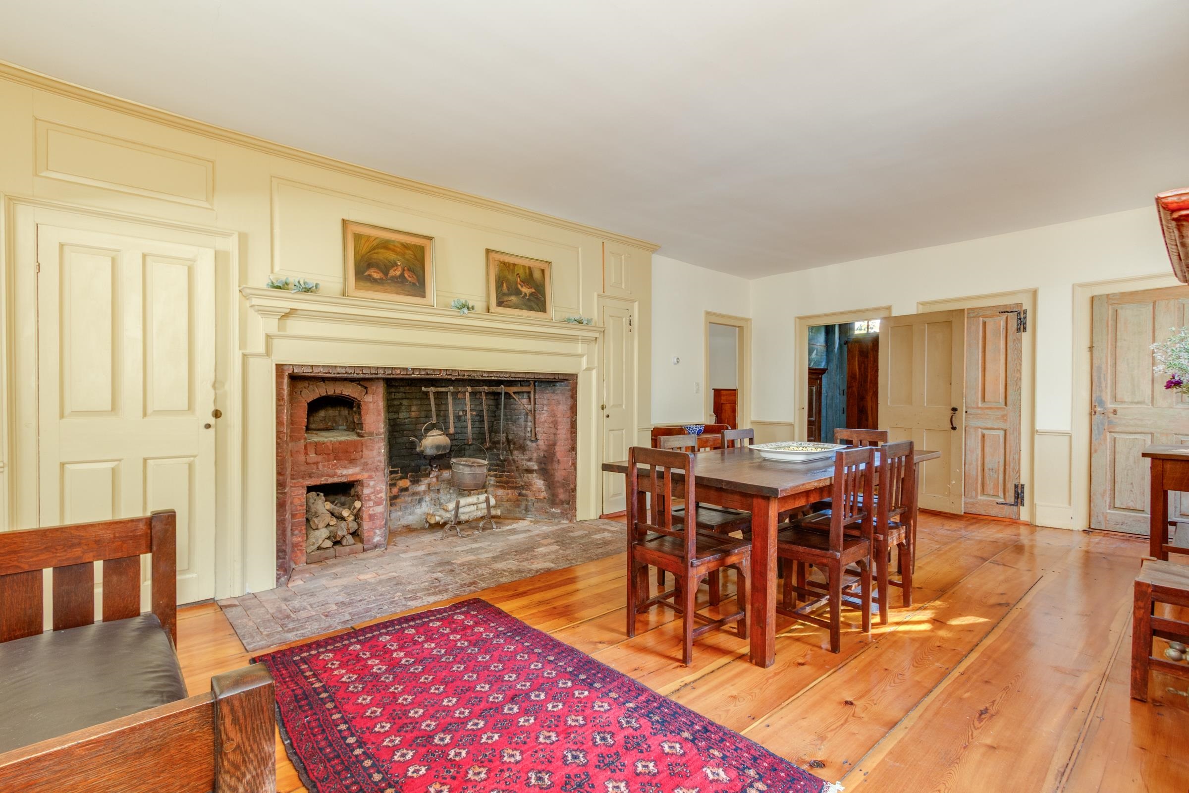 main property photo 7