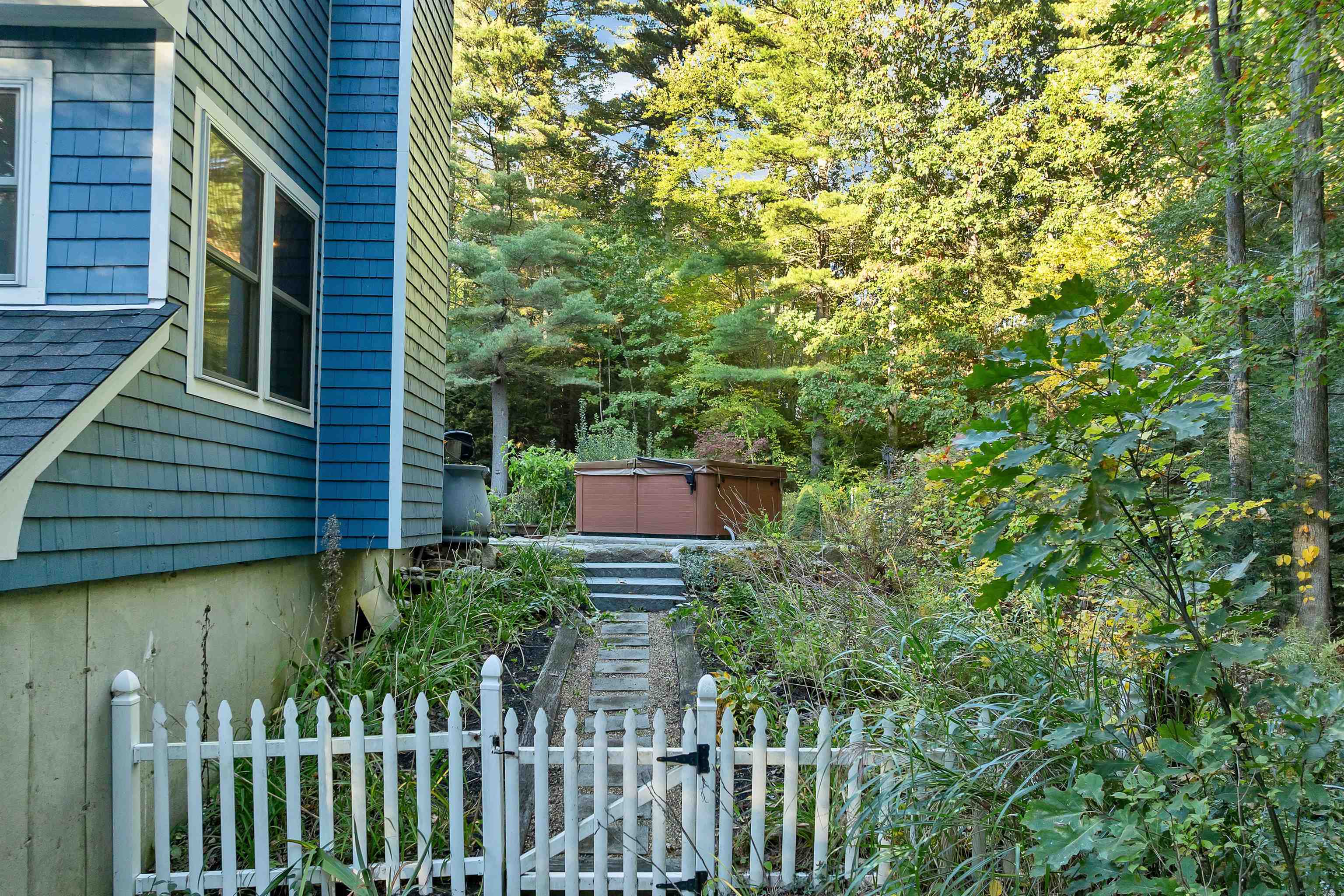 main property photo 48
