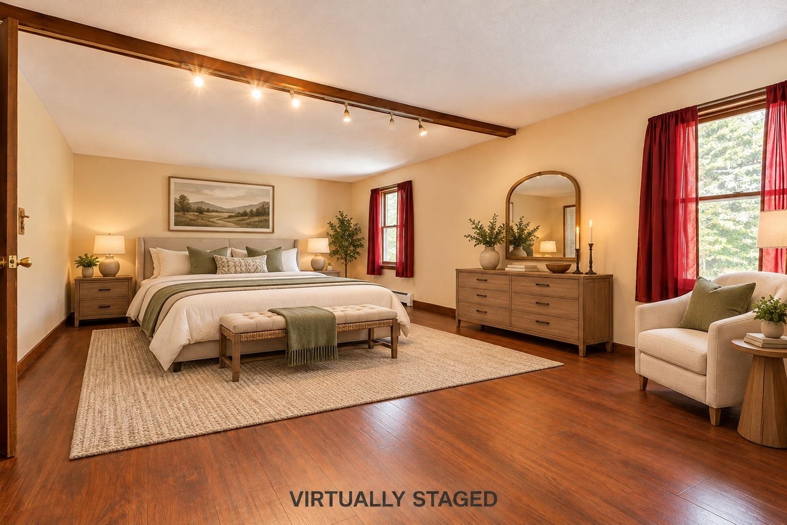 main property photo 17