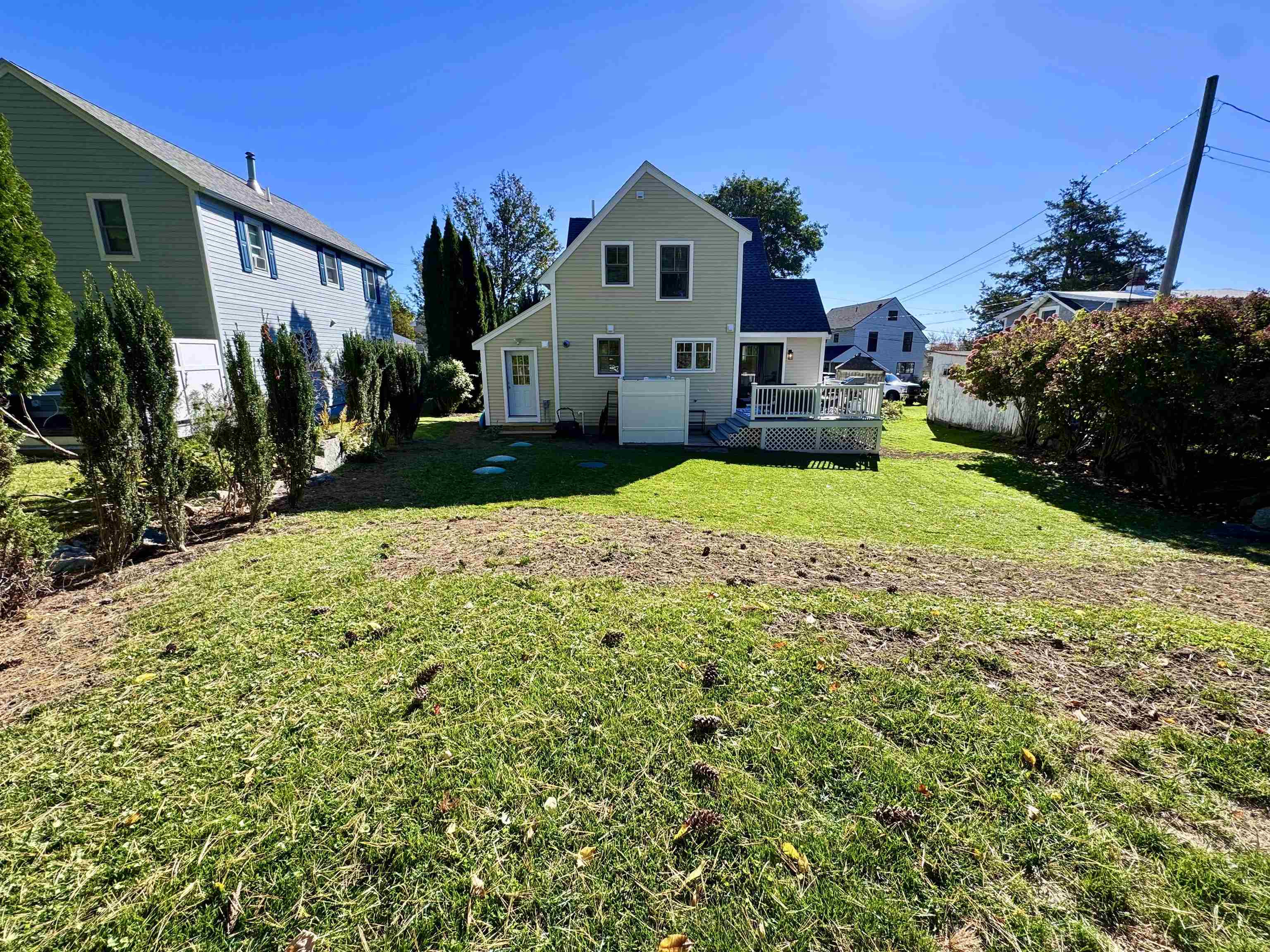 main property photo 36