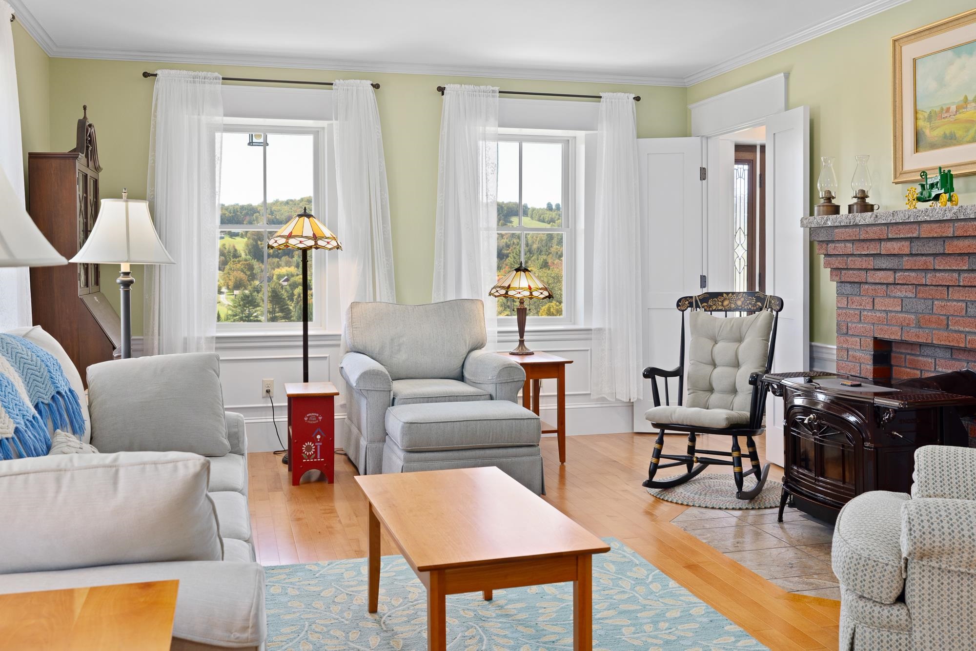 main property photo 17