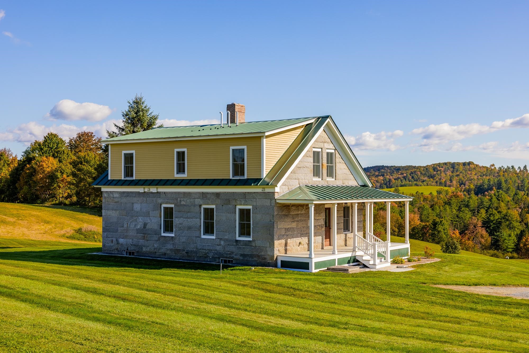 main property photo 26