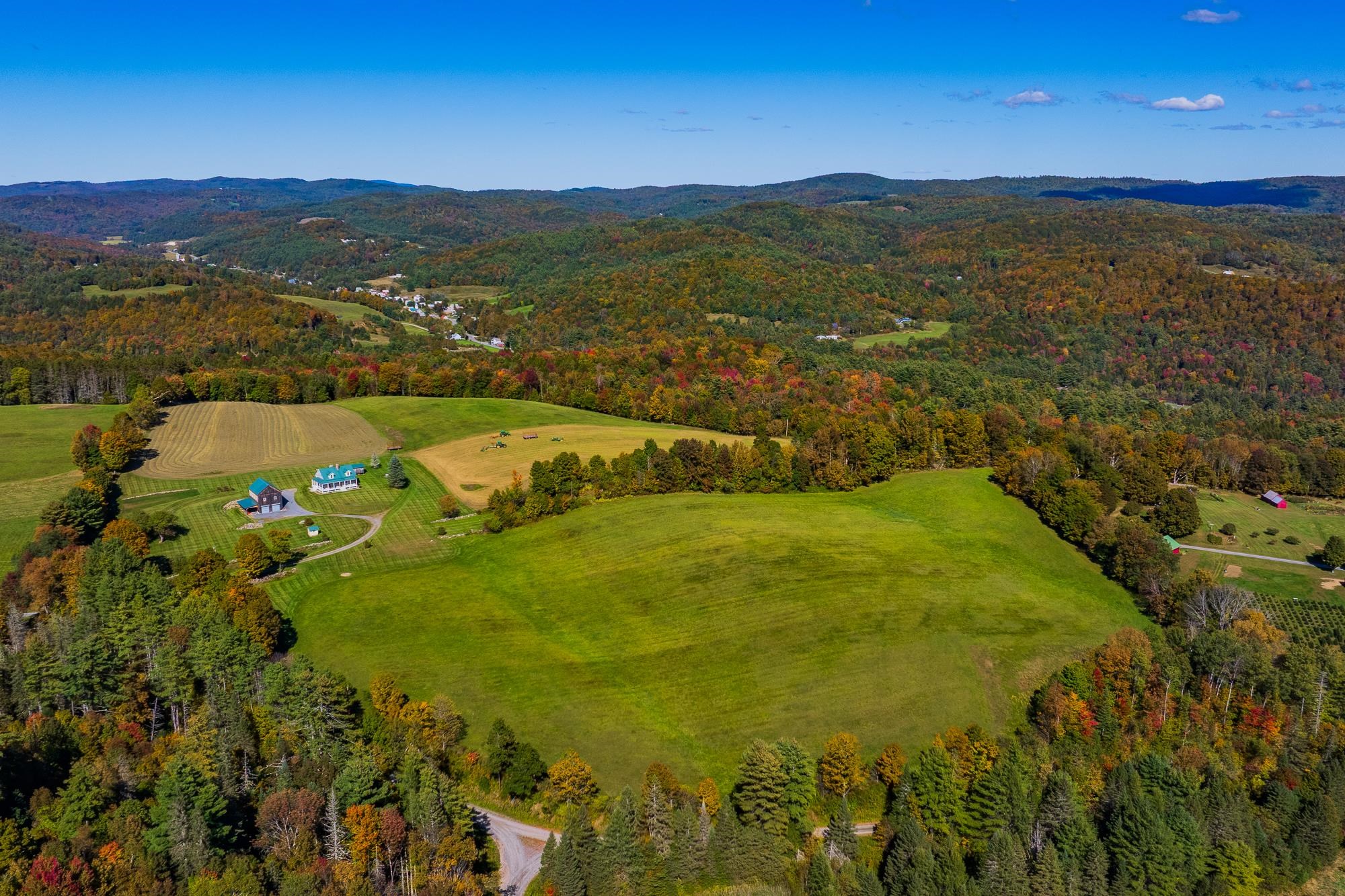 main property photo 28