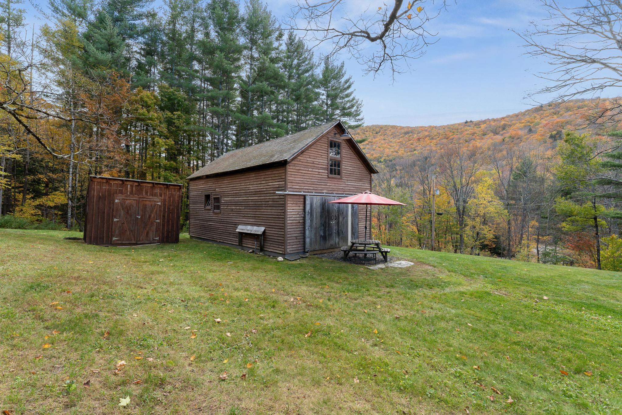 main property photo 41