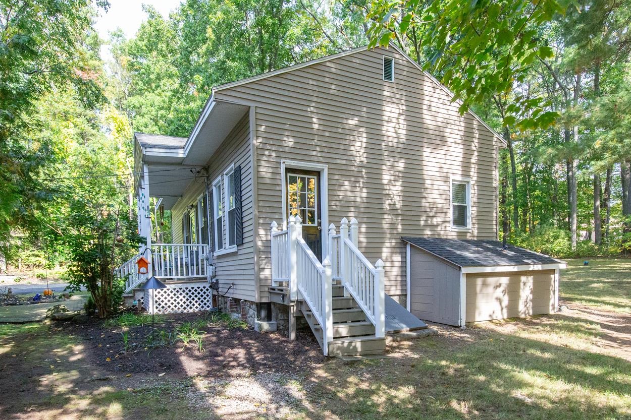 main property photo 40