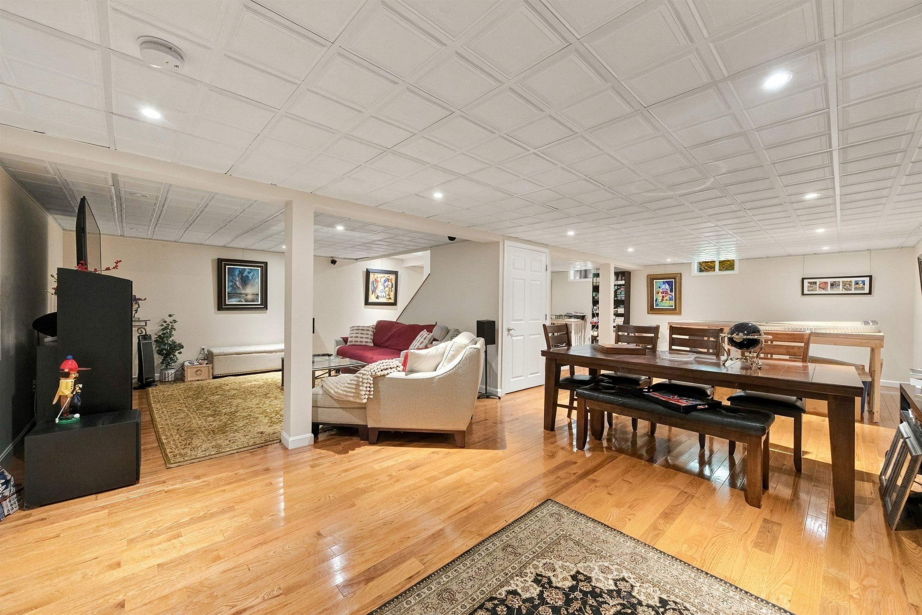 main property photo 43