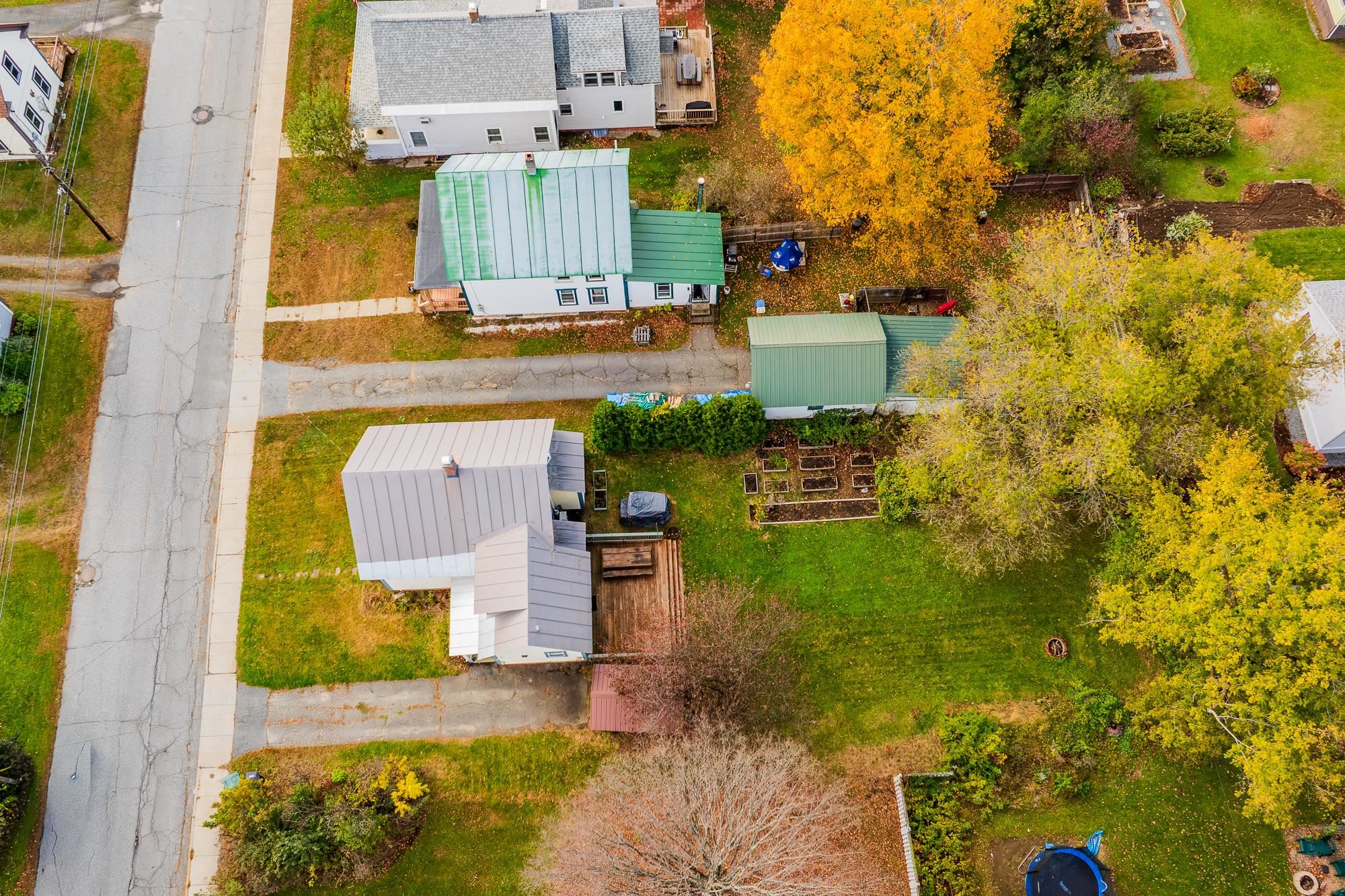main property photo 40