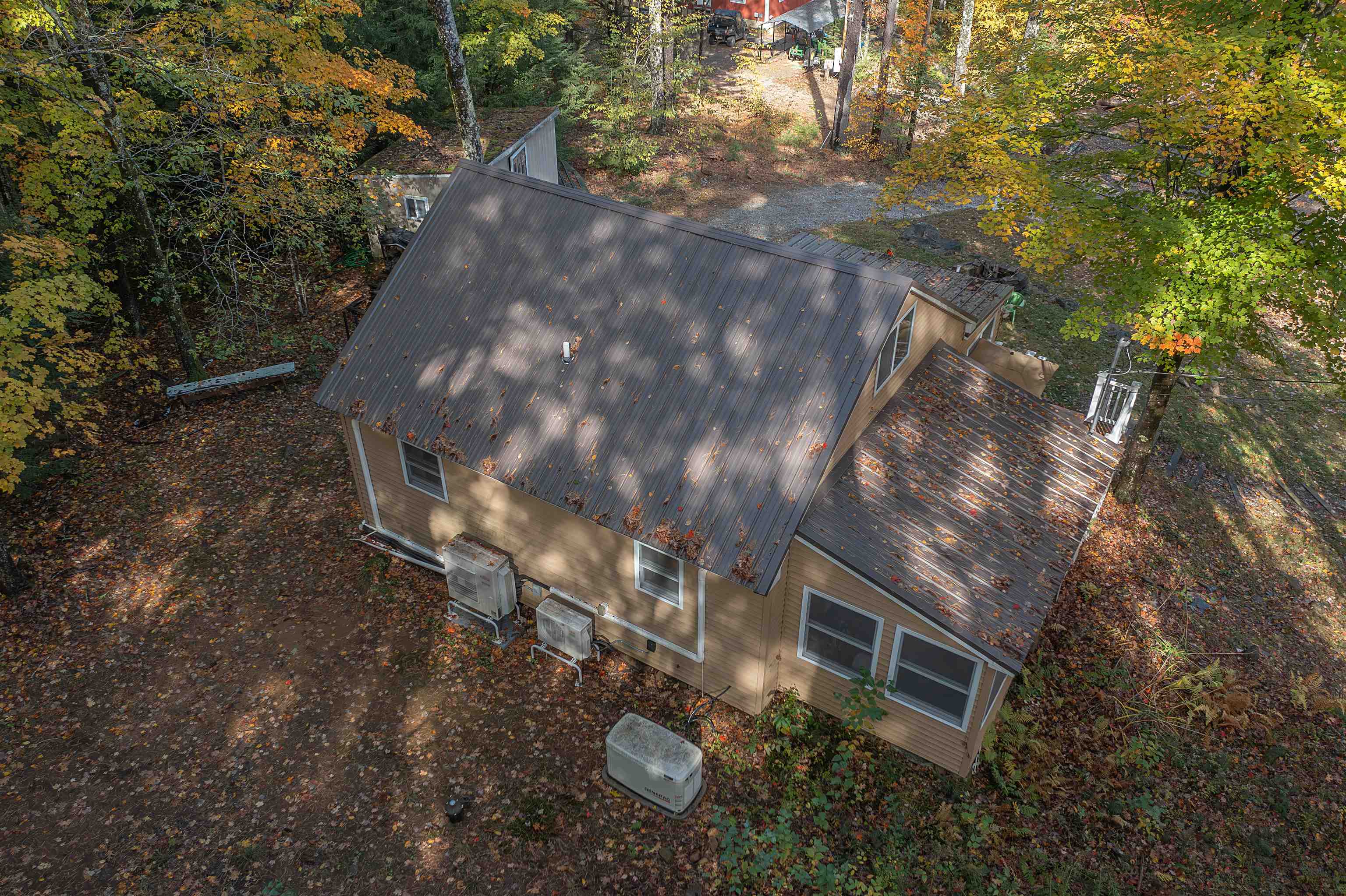 main property photo 45