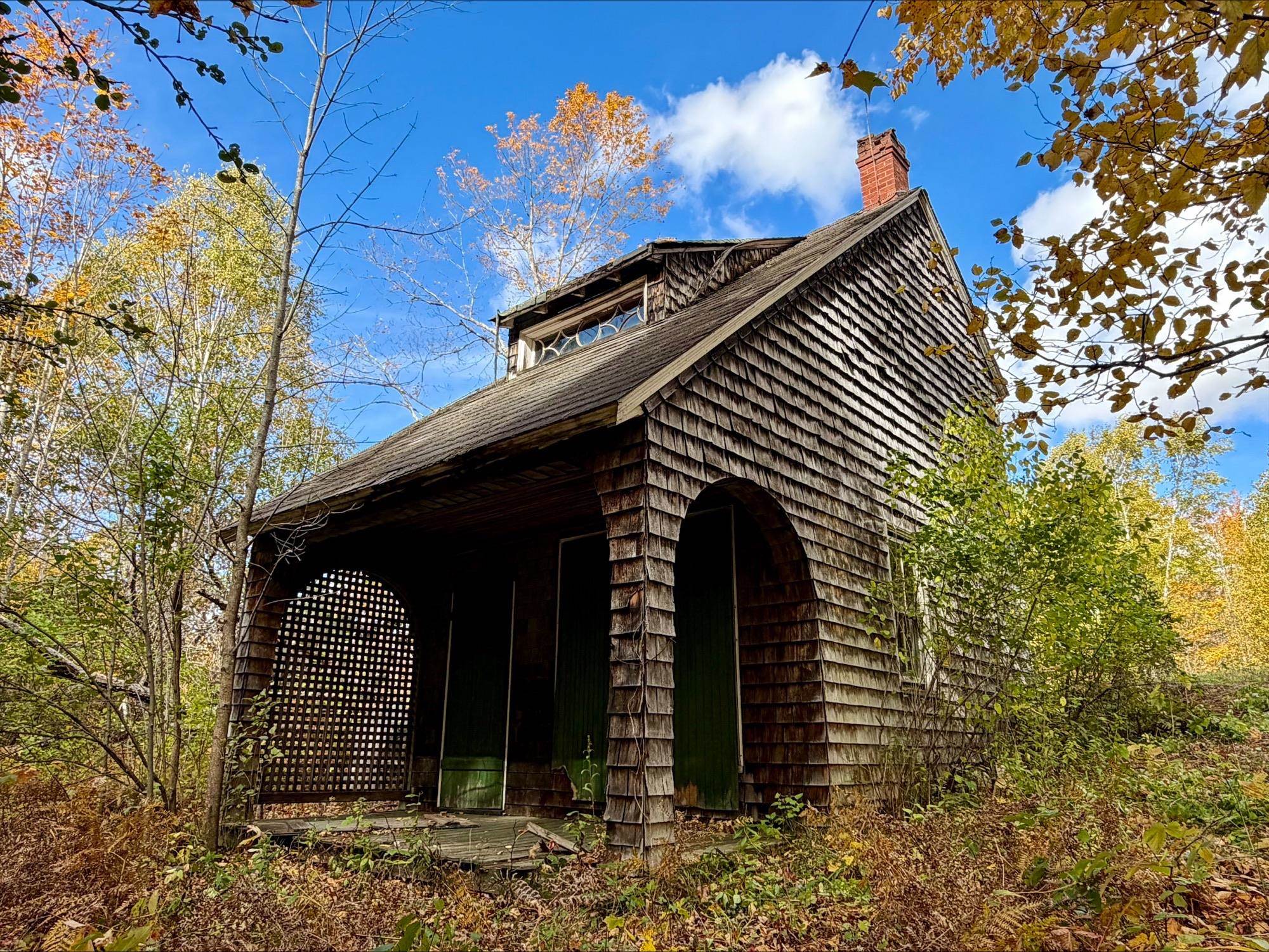 main property photo 10