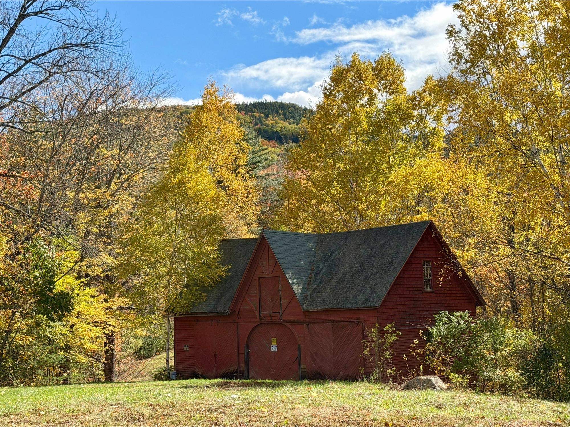main property photo 34