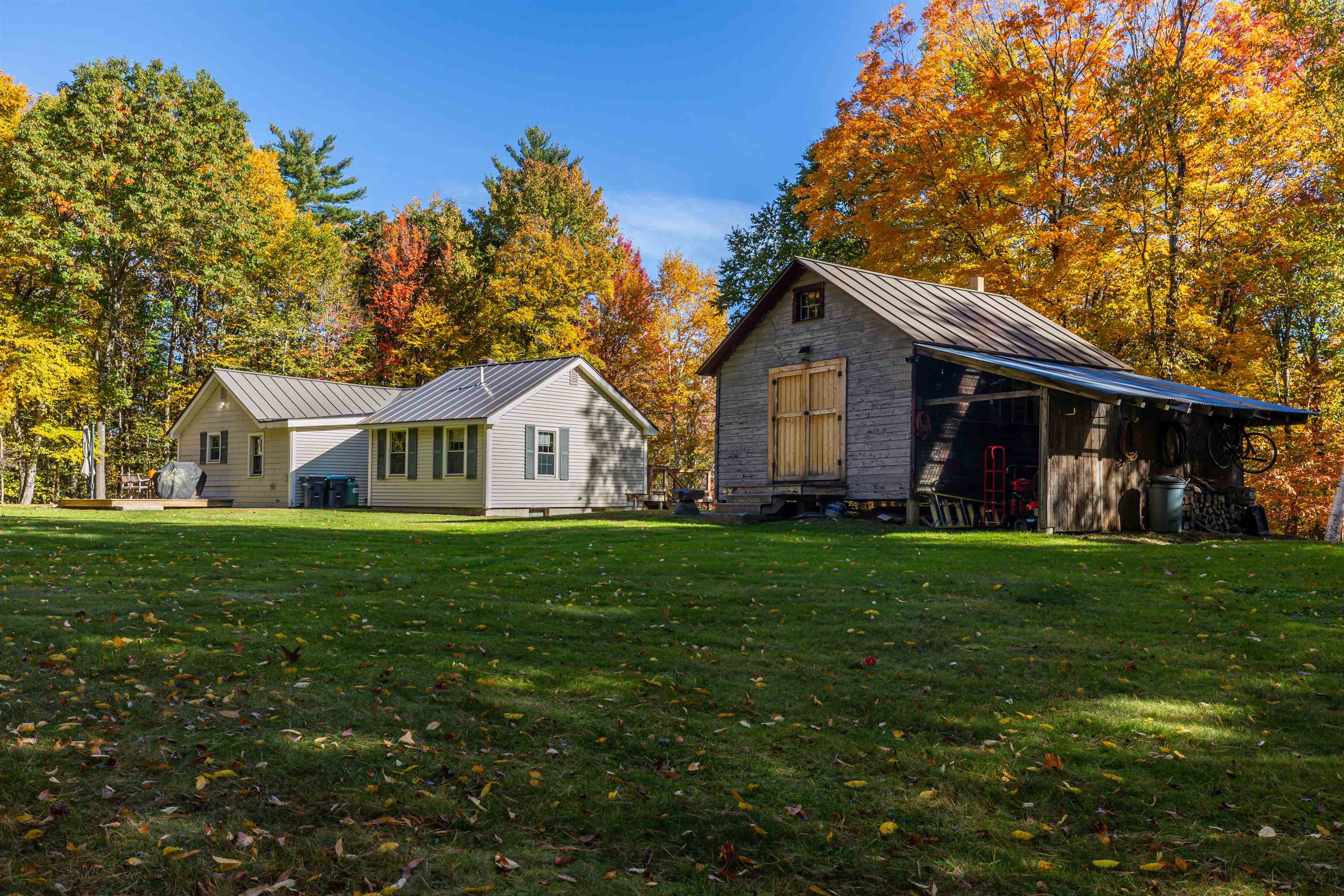 main property photo 38