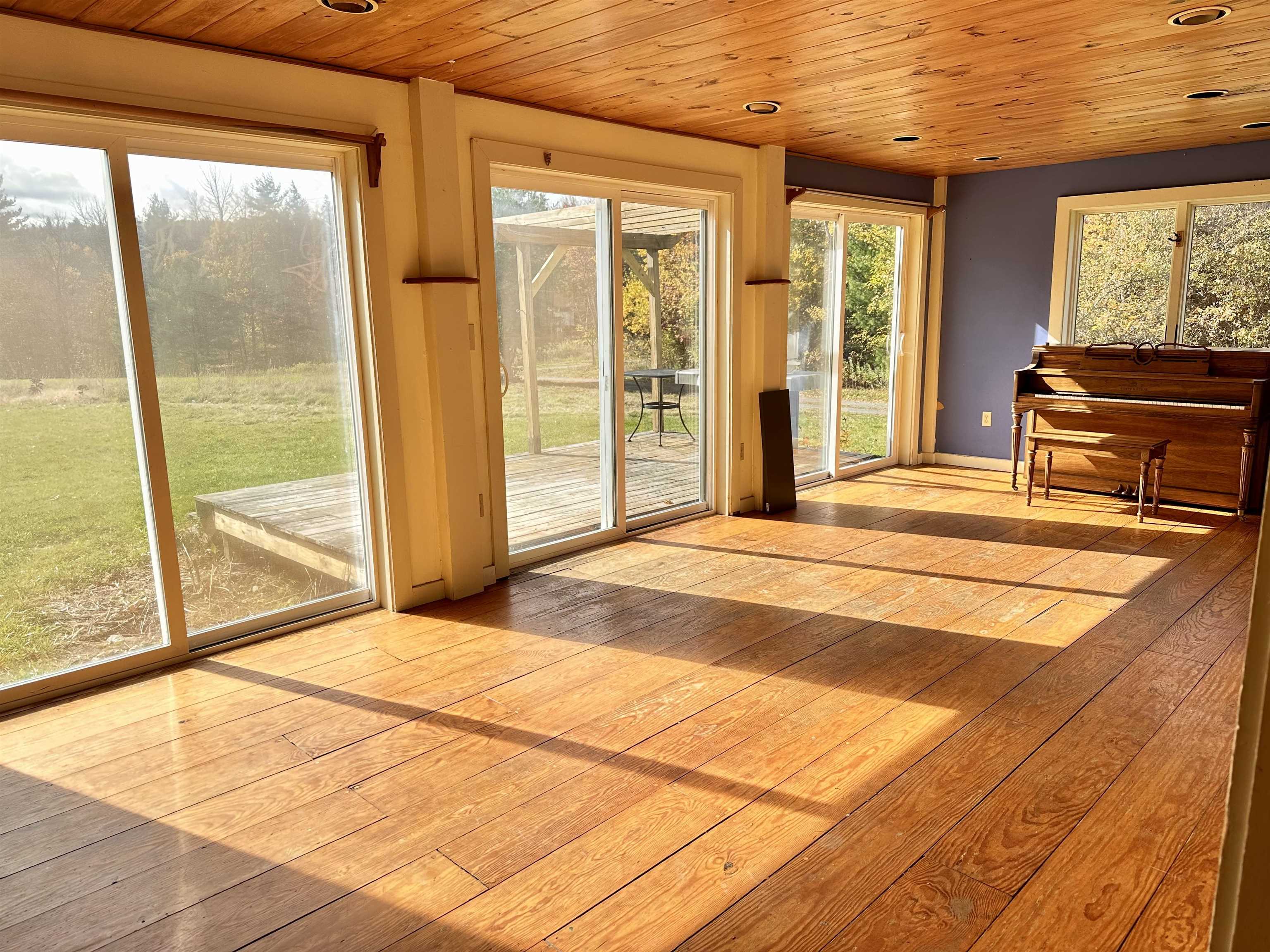 main property photo 17