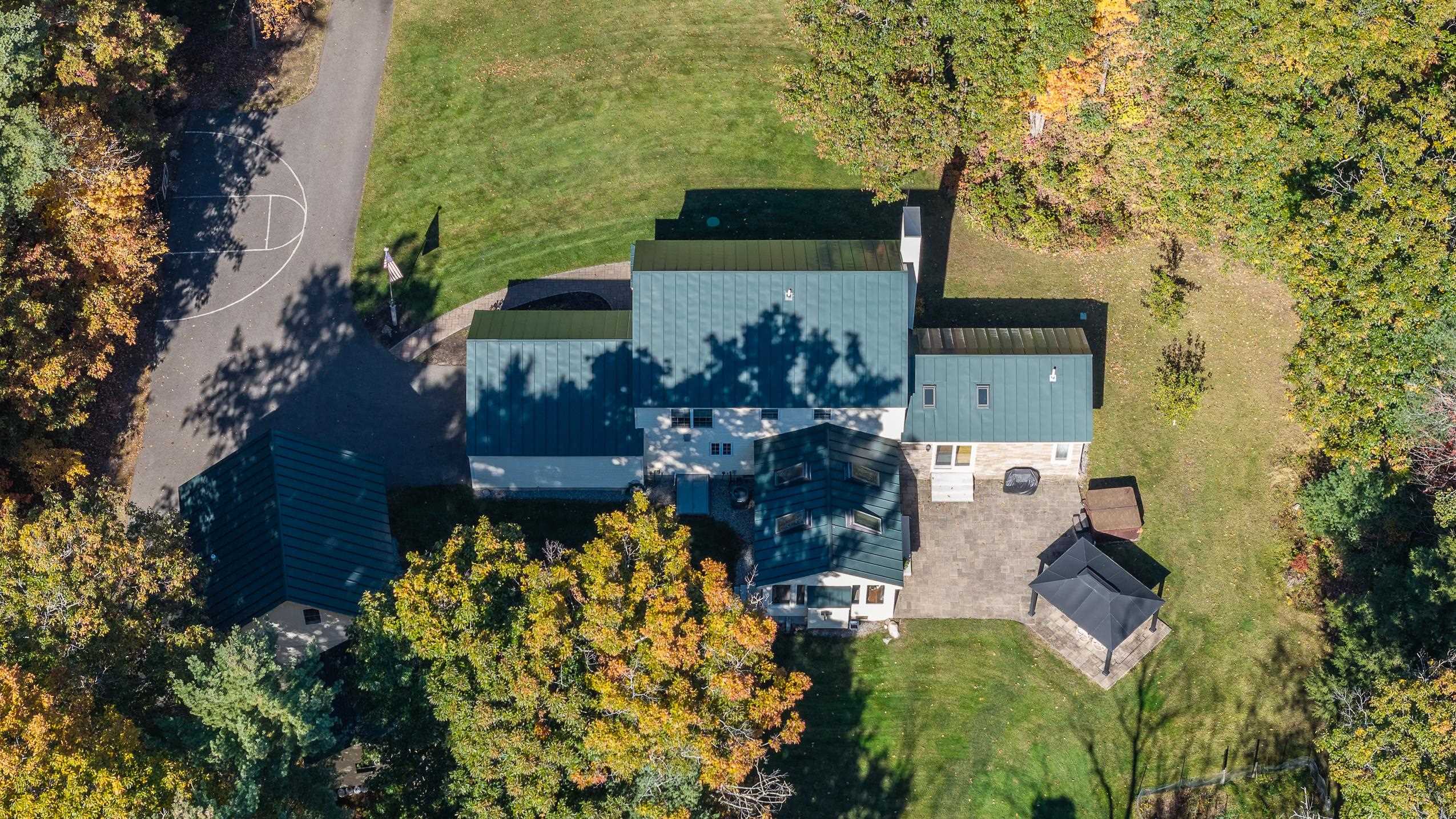 main property photo 59