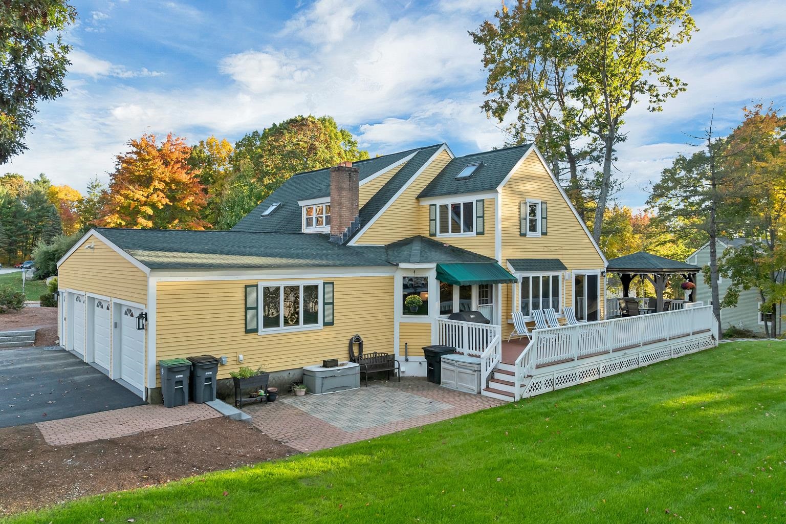 main property photo 3