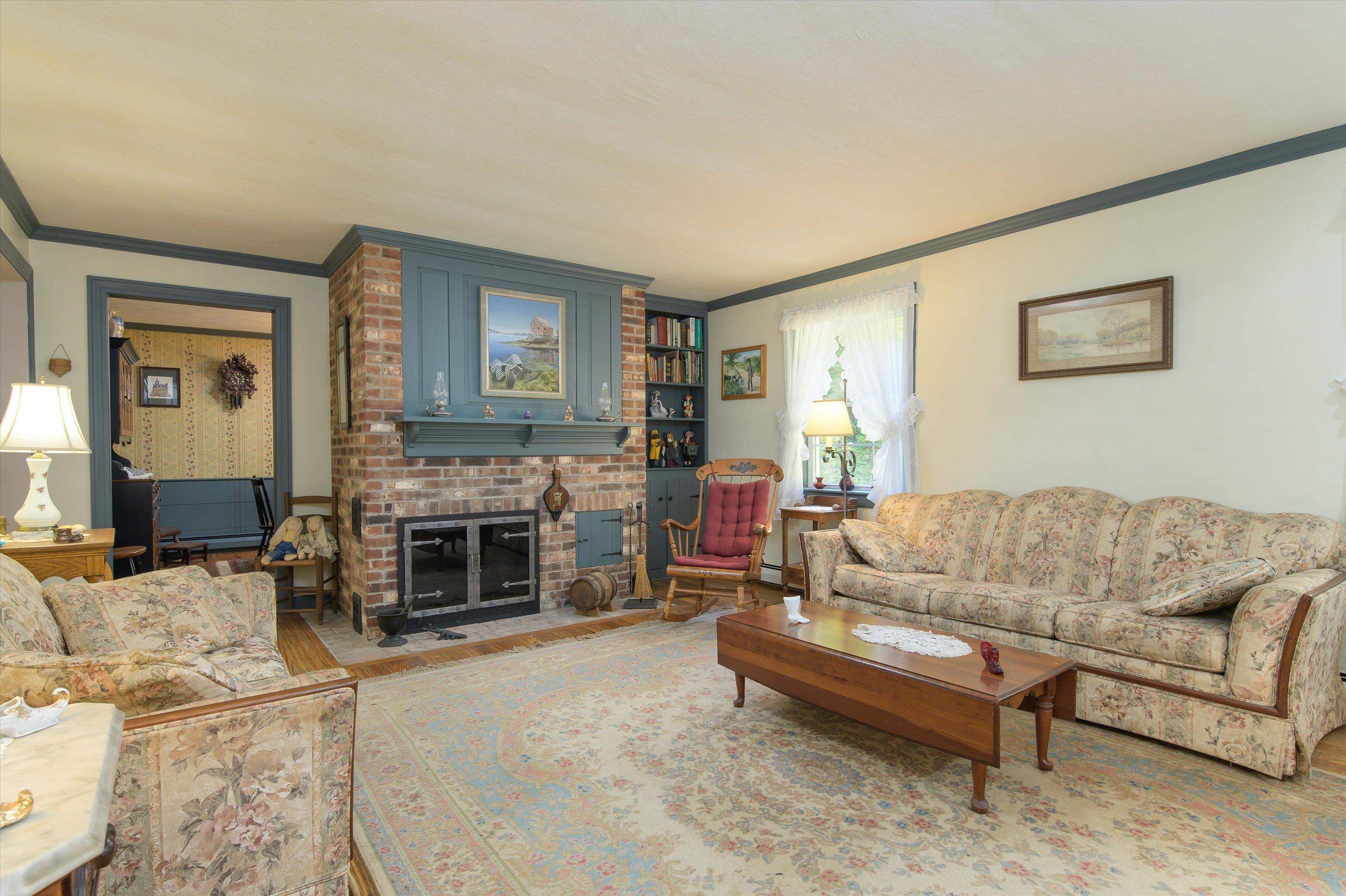 main property photo 17