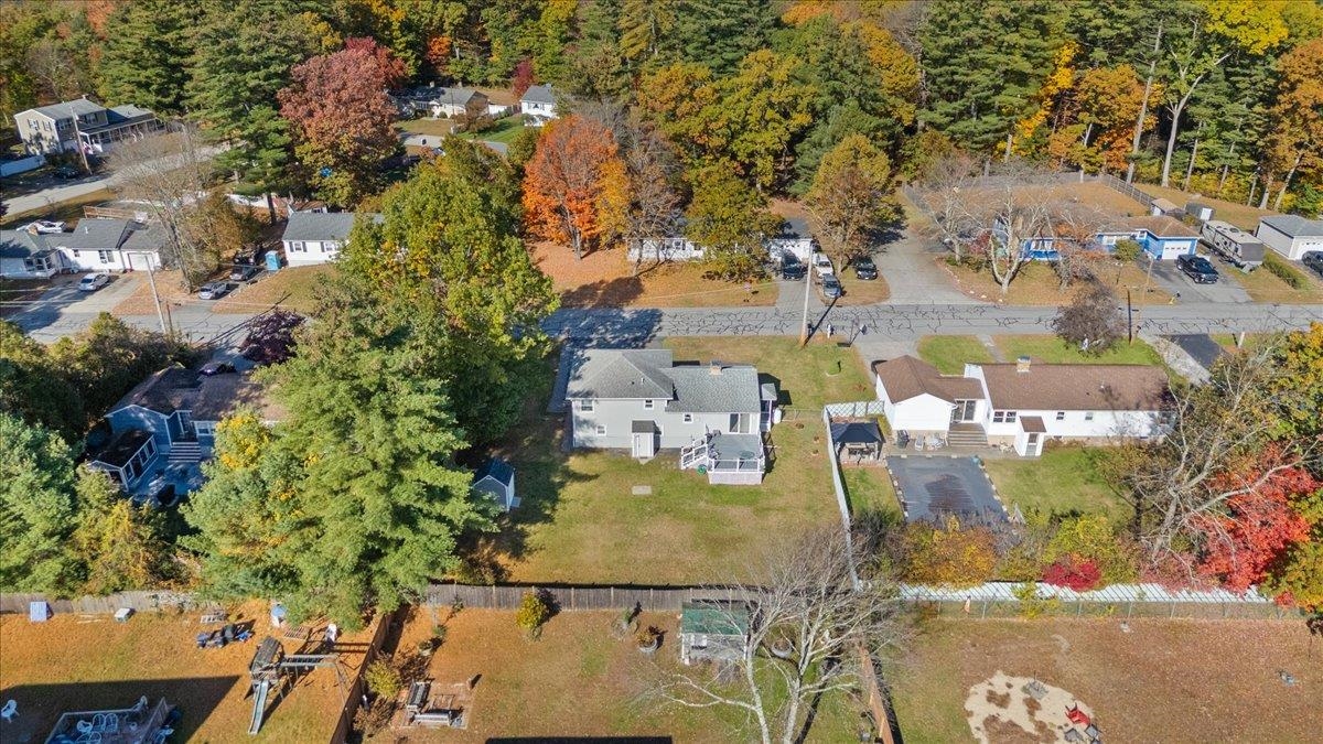 main property photo 40
