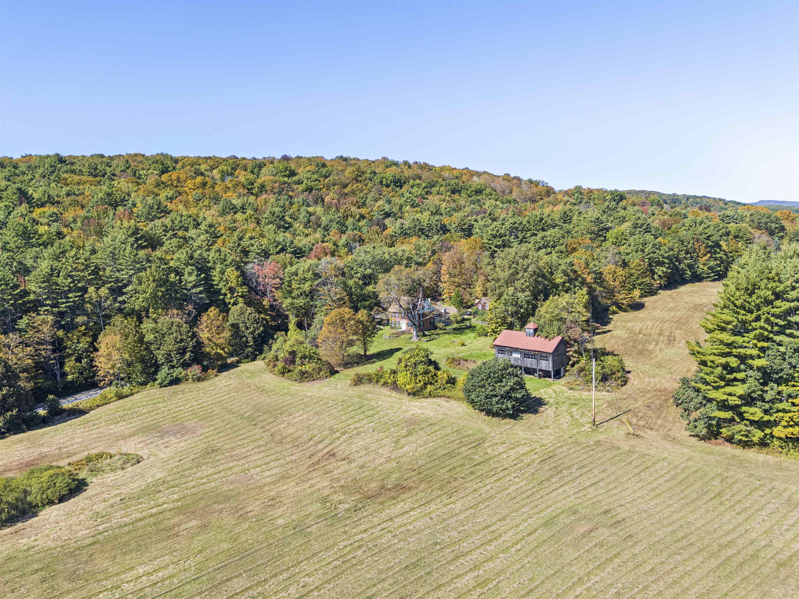 main property photo 18